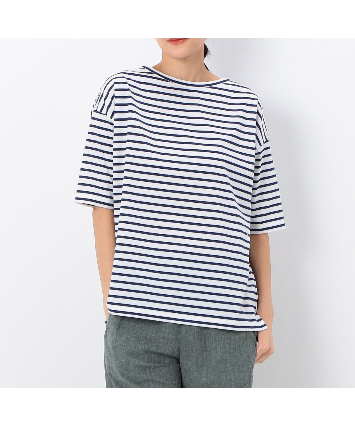 【コムサ/COMME CA】のプレーティング天竺ボーダー 後ろVネックカットソー インテリア・キッズ・メンズ・レディースファッション・服の通販 founy(ファニー) 　ファッション　Fashion　レディースファッション　WOMEN　トップス・カットソー　Tops/Tshirt　カットソー　Cut and Sewn　Vネック　V-Neck　インナー　Inner　カットソー　Cut And Sew　ショルダー　Shoulder　ドロップ　Drop　ボーダー　Border　定番　Standard　09:ネイビー|ID: prp329100004571010 ipo3291000000032342804