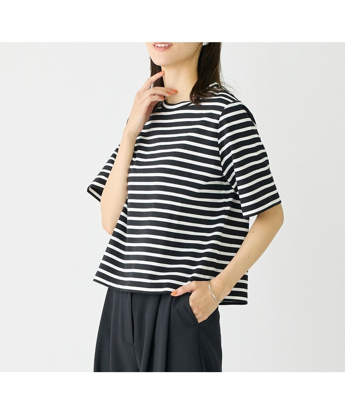 【イッツインターナショナル/I.T.'S. international】のコットン天竺半袖Tシャツ インテリア・キッズ・メンズ・レディースファッション・服の通販 founy(ファニー) 　ファッション　Fashion　レディースファッション　WOMEN　トップス・カットソー　Tops/Tshirt　シャツ/ブラウス　Shirts/Blouses　ロング / Tシャツ　T-Shirts　シンプル　Simple　ボックス　Box　半袖　Short Sleeve　ブラック|ID: prp329100004571047 ipo3291000000032343128