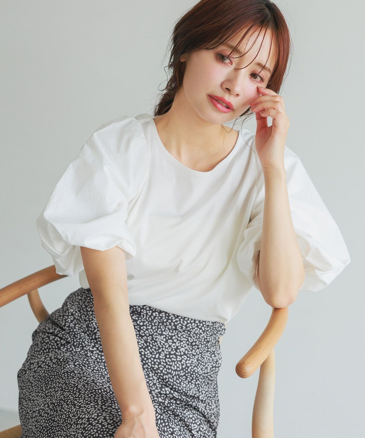 【ミスティ ウーマン/mysty woman】の2WAYバルーンスリーブカットプルオーバー インテリア・キッズ・メンズ・レディースファッション・服の通販 founy(ファニー) 　ファッション　Fashion　レディースファッション　Fashion for Women　トップス・カットソー　Cut & Sew Tops　カジュアルプルオーバー・ニットトップス　Pullovers & Knit Tops / Casual Pullovers　おすすめ　Recommended / Our Picks　スラックス　Slacks, Dress Pants　ダウン　Down, Puffer　ティアードスカート　Tiered Skirt, Flounced Skirt　デニム　Denim, Jeans Material　バルーン　Balloon, Balloon Silhouette　フェミニン　Feminine, Girly　フレアースカート　Flared Skirt, A-Line Skirt　オフ|ID: prp329100004571180 ipo3291000000033545070