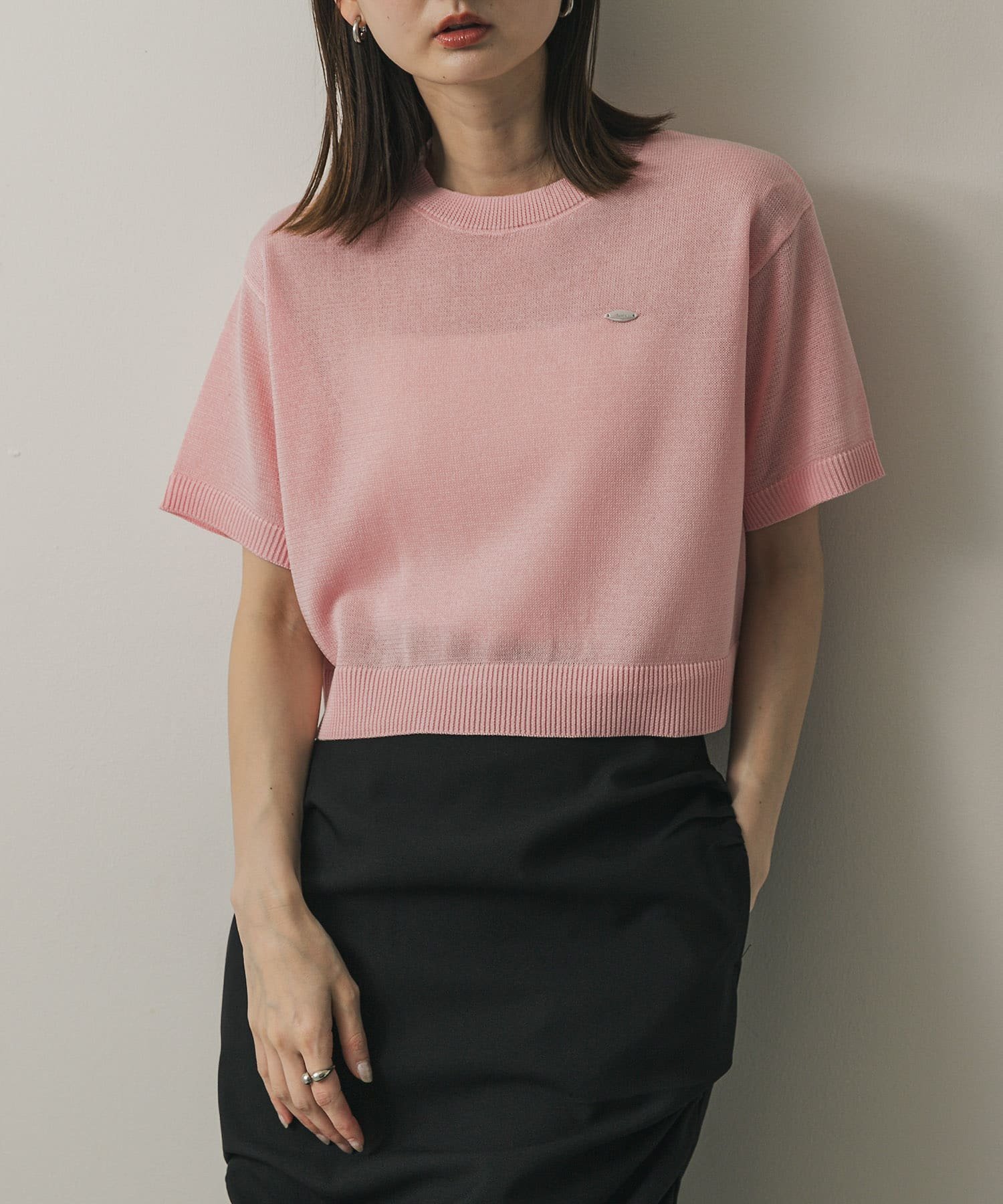 【センスオブプレイス/SENSE OF PLACE by URBAN RESEARCH】のクルーネッククロップドセーター インテリア・キッズ・メンズ・レディースファッション・服の通販 founy(ファニー) 　ファッション　Fashion　レディースファッション　Fashion for Women　2025年　2025　2025春夏・S/S　Spring/Summer 2025 SS25　おすすめ　Recommended / Our Picks　カットソー　Cut and Sewn Top　チャーム　Charm, Pendant　バランス　Balance, Style Balance　リネン　Linen, Linen Fabric　夏　Summer　S/S・春夏　SS, Spring/Summer, Warm Season　PINK|ID: prp329100004571395 ipo3291000000032745418
