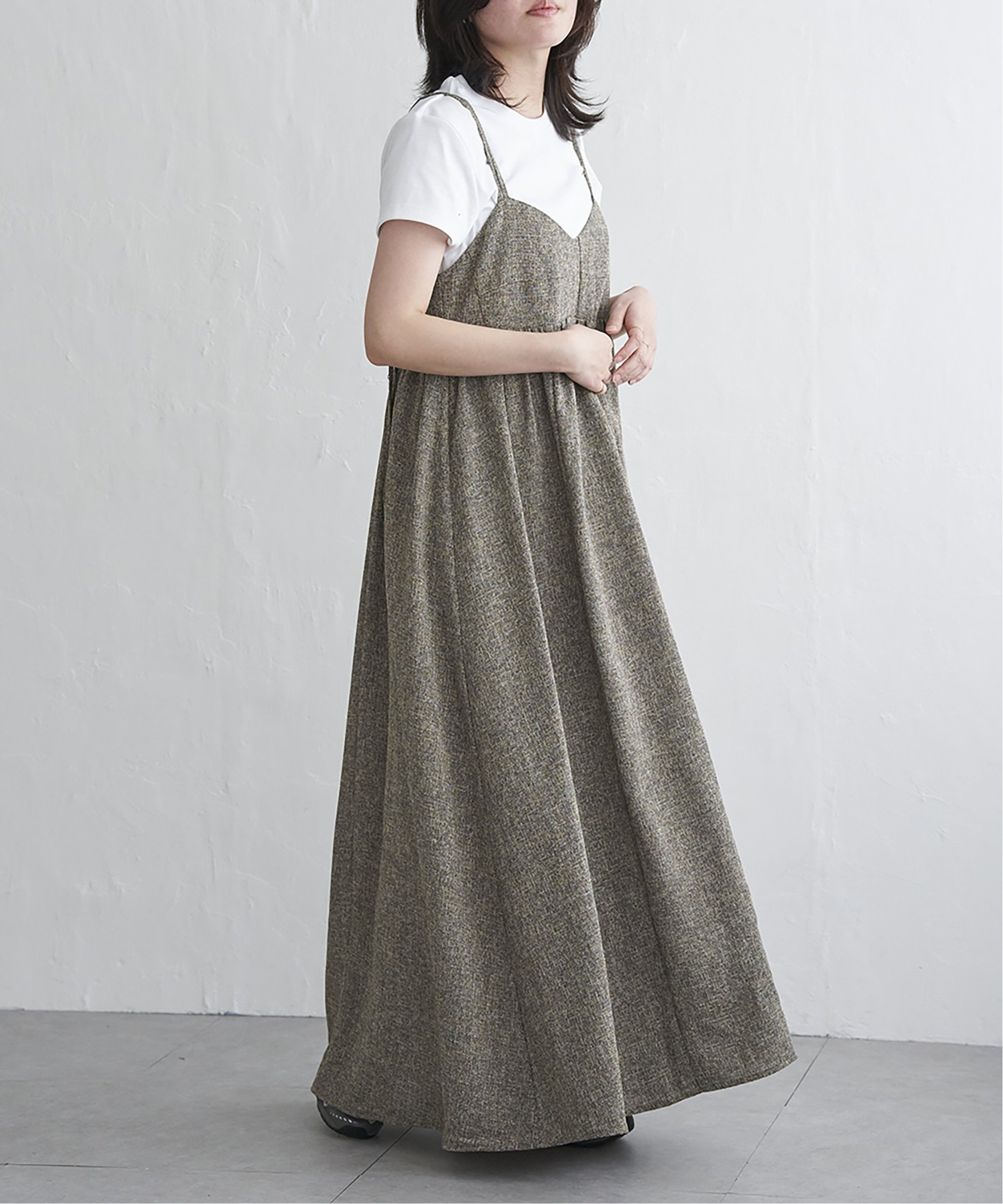 【ヴァンス エクスチェンジ/VENCE EXCHANGE】のサマーツィードキャミワンピース 人気、トレンドファッション・服の通販 founy(ファニー) 　ファッション　Fashion　レディースファッション　WOMEN　ワンピース　Dress　キャミワンピース　No Sleeve Dresses　おすすめ　Recommend　インナー　Inner　カーディガン　Cardigan　キャミワンピース　Cami Dress　ギャザー　Gather　サマー　Summer　シンプル　Simple　ツイード　Tweed　フレア　Flare　ミックス　Mix　リネン　Linen　ロング　Long　 other-1|ID: prp329100004572071 ipo3291000000032353497