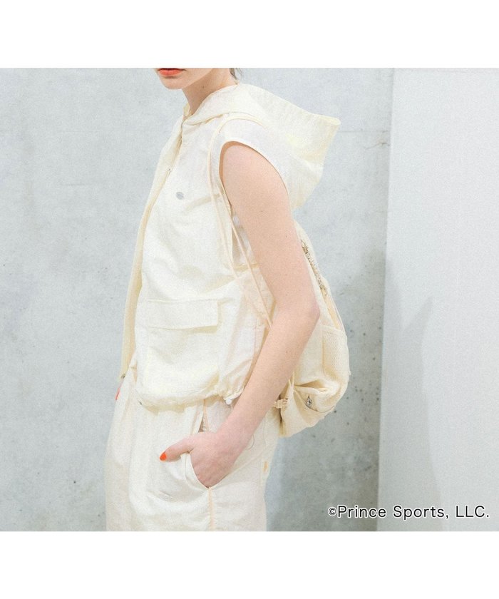 【センスオブプレイス/SENSE OF PLACE by URBAN RESEARCH】の『別注』prince ナイロンフードベスト インテリア・キッズ・メンズ・レディースファッション・服の通販 founy(ファニー) https://founy.com/ ファッション Fashion レディースファッション Fashion for Women アウター Coat / Outerwear Collection トップス・カットソー Cut & Sew Tops ベスト&ジレ / 重ね着スタイル Vests & Gilets 2025年 2025 2025春夏・S/S Spring/Summer 2025 SS25 おすすめ Recommended / Our Picks ジップ Zip, Zipper セットアップ Set-Up, Coordinated Outfit ノースリーブ Sleeveless, No-Sleeve バルーン Balloon, Balloon Silhouette フロント Front, Front Design ベスト Vest, Waistcoat リラックス Relax, Relaxed Fit 別注 Limited Edition, Custom Order 夏 Summer S/S・春夏 SS, Spring/Summer, Warm Season |ID: prp329100004572114 ipo3291000000032765557