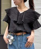 【チャオパニックティピー/CIAOPANIC TYPY】のシアーラッフル襟ブラウス 人気、トレンドファッション・服の通販 founy(ファニー) ファッション Fashion レディースファッション Fashion for Women トップス・カットソー Cut & Sew Tops シャツ・ブラウス・オフィスカジュアル Elegant Blouses & Button-Ups インナー Innerwear キャミソール Camisole, Spaghetti Strap Top ストライプ Stripe, Striped Pattern タンク Tank Top, Sleeveless Top デニム Denim, Jeans Material フリル Frill, Ruffle おすすめ Recommended / Our Picks thumbnail ブラック|ID: prp329100004572287 ipo3291000000033548659