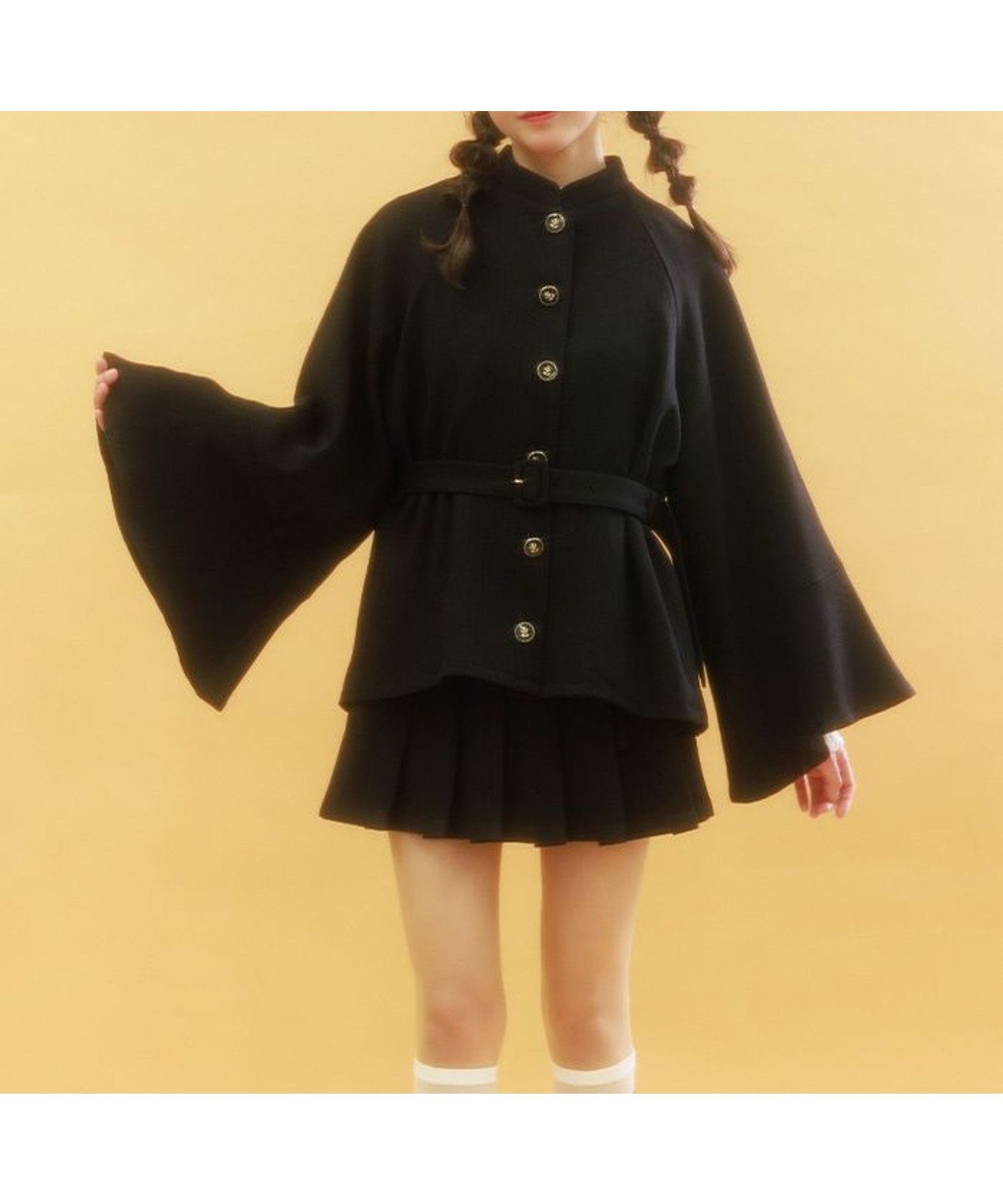 【アクシーズファム/axes femme】のケープ風フレアスリーブコート インテリア・キッズ・メンズ・レディースファッション・服の通販 founy(ファニー) 　ファッション　Fashion　レディースファッション　WOMEN　アウター　Coat Outerwear　コート　Coats　おすすめ　Recommend　エレガント 上品　Elegant　シンプル　Simple　ストライプ　Stripe　スリーブ　Sleeve　チェック　Check　ネックレス　Necklace　パール　Pearl　フレア　Flare　ポケット　Pocket　厚底　Platforms　黒|ID: prp329100004572763 ipo3291000000032361259