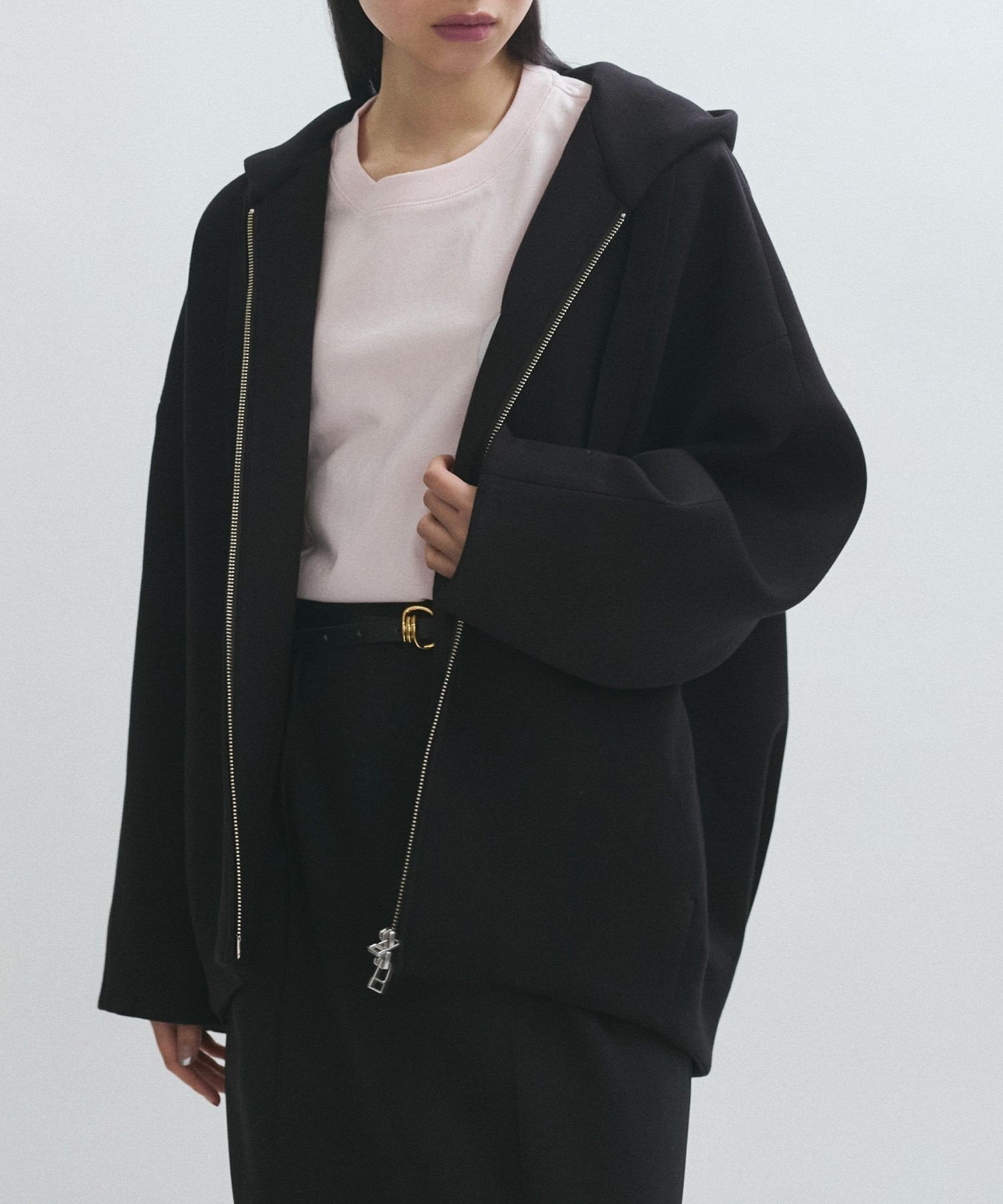 【アダム エ ロペ/ADAM ET ROPE'】の【サステナブル】ダンボールフーディーパーカー 人気、トレンドファッション・服の通販 founy(ファニー) 　ファッション　Fashion　レディースファッション　Fashion for Women　トップス・カットソー　Cut & Sew Tops　レディースパーカー・カジュアルフーディー　Casual Hoodies & Sweatshirts　インナー　Innerwear　春　Spring　カットソー　Cut and Sewn Top　ジャケット　Jacket, Outerwear　スピンドル　Spindle, Drawcord　定番　Standard, Basic Item　フォルム　Silhouette, Form　ブルゾン　Blouson, Bomber Jacket　ベーシック　Basic, Essential　ポケット　Pocket, Pocket Detail　羽織　Haori, Light Jacket　ワイド　Wide, Wide Fit　S/S・春夏　SS, Spring/Summer, Warm Season　おすすめ　Recommended / Our Picks　夏　Summer　エレガント 上品　Elegant　2025年　2025　2025春夏・S/S　Spring/Summer 2025 SS25　 other-1|ID: prp329100004572830 ipo3291000000033457749