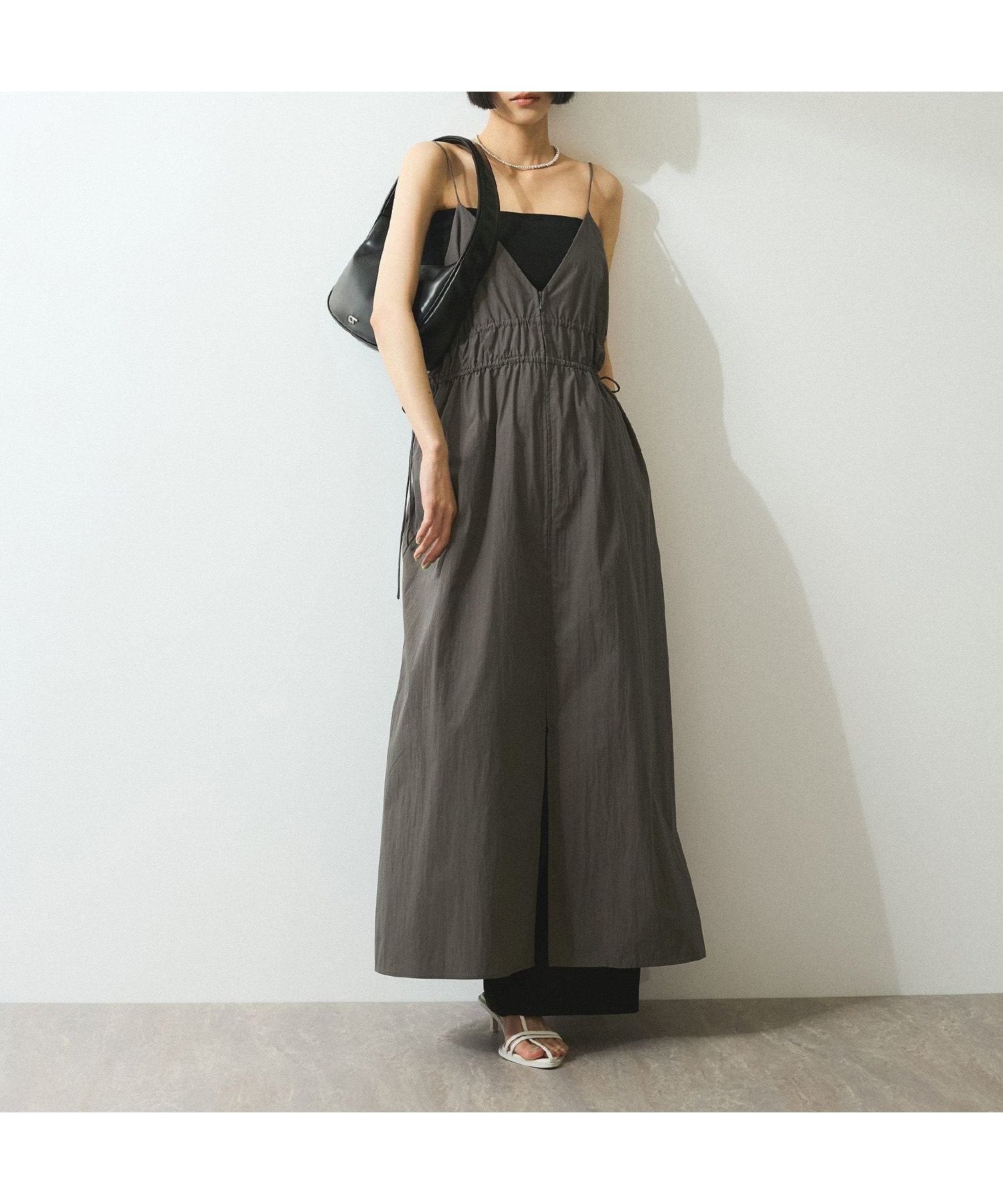 【アダム エ ロペ/ADAM ET ROPE'】の【WEB限定】フロントジップギャザーキャミワンピース 人気、トレンドファッション・服の通販 founy(ファニー) 　ファッション　Fashion　レディースファッション　Fashion for Women　ワンピース　Dresses　キャミソールワンピース　Camisole Dresses　インナー　Innerwear　春　Spring　キャップ　Cap, Baseball Cap　キャミソール　Camisole, Spaghetti Strap Top　ジップ　Zip, Zipper　スラックス　Slacks, Dress Pants　フロント　Front, Front Design　ベーシック　Basic, Essential　ポケット　Pocket, Pocket Detail　リボン　Ribbon, Bow　ロング　Long, Long-Length　S/S・春夏　SS, Spring/Summer, Warm Season　おすすめ　Recommended / Our Picks　夏　Summer　2025年　2025　2025春夏・S/S　Spring/Summer 2025 SS25　 other-1|ID: prp329100004573562 ipo3291000000033650590
