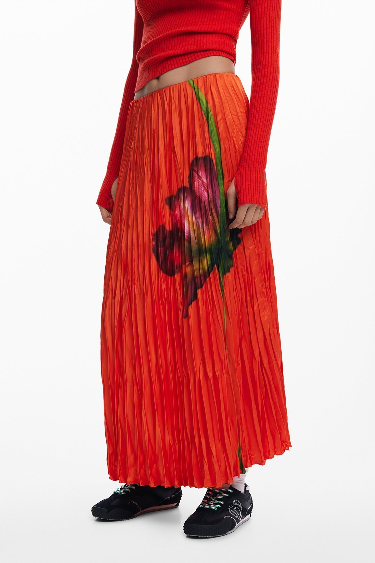 【デシグアル/Desigual】のフラワープリーツ ロングスカート インテリア・キッズ・メンズ・レディースファッション・服の通販 founy(ファニー) 　ファッション　Fashion　レディースファッション　WOMEN　スカート　Skirt　ロングスカート　Long Skirt　シャイニー　Shiny　シンプル　Simple　フラワー　Flower　プリント　Print　プリーツ　Pleats　ロング　Long　オレンジ/7019|ID: prp329100004574051 ipo3291000000032379251