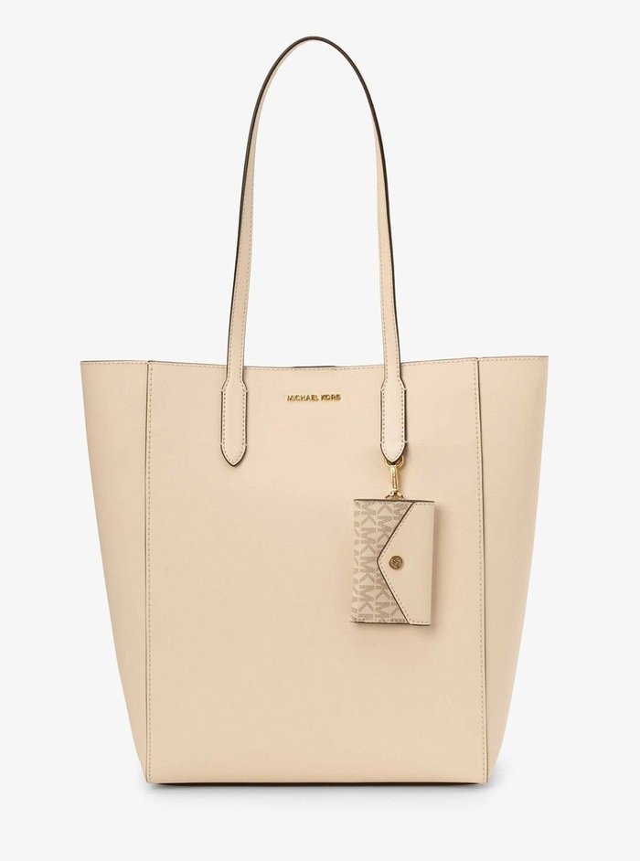 【マイケルコース/MICHAEL KORS】のVINCENT サフィアーノレザー トート ウィズ カードケース アタッチ ラージ マイケルコース インテリア・キッズ・メンズ・レディースファッション・服の通販 founy(ファニー) https://founy.com/ ファッション Fashion レディースファッション Fashion for Women バッグ Bags カードケース/名刺入れ Card Holders & Business Cases コレクション Collection, Seasonal Line ラグジュアリー Luxury, Elegant |ID: prp329100004574221 ipo3291000000032751543