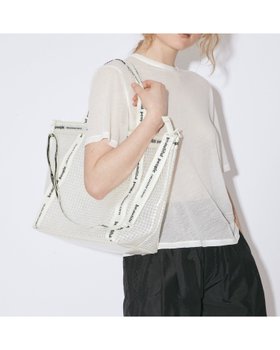 【ビューティフル ピープル/beautiful people】のplaid vinyl logo tape bag L 人気、トレンドファッション・服の通販 founy(ファニー) ファッション Fashion レディースファッション WOMEN ショルダー Shoulder ポケット Pocket |ID:prp329100004574243