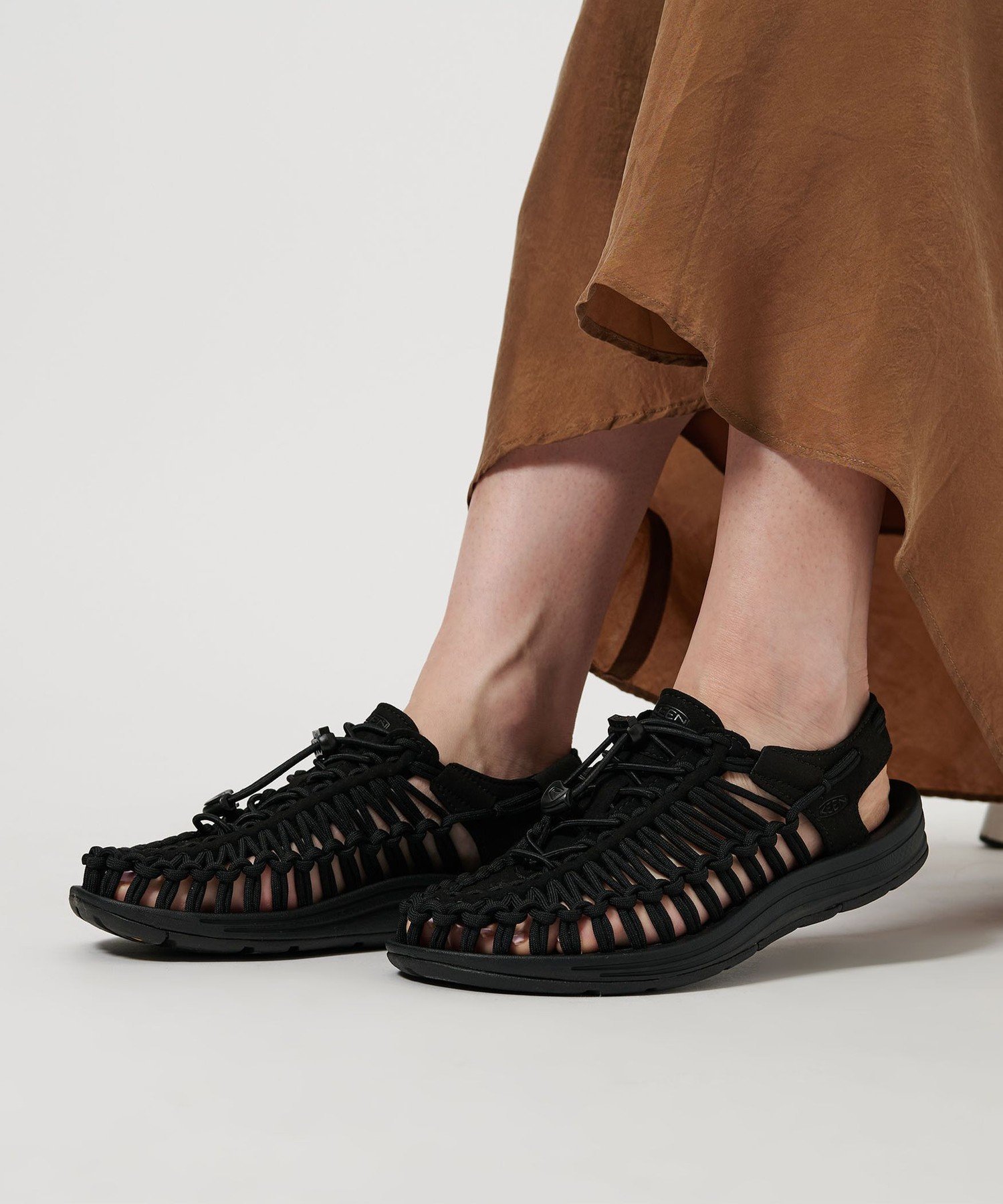 【ビューティ&ユース ユナイテッドアローズ/BEAUTY&YOUTH / UNITED ARROWS】のKEEN ウィメンズ UNEEK/サンダル インテリア・キッズ・メンズ・レディースファッション・服の通販 founy(ファニー) 　ファッション　Fashion　レディースファッション　Fashion for Women　アウトドア　Outdoor Clothing　春　Spring　サンダル　Sandals, Summer Shoes　シューズ　Shoes, Footwear　ソックス　Socks, Hosiery　定番　Standard, Basic Item　ラバー　Rubber, Rubber Sole　S/S・春夏　SS, Spring/Summer, Warm Season　おすすめ　Recommended / Our Picks　夏　Summer　BLACK|ID: prp329100004574256 ipo3291000000032737562