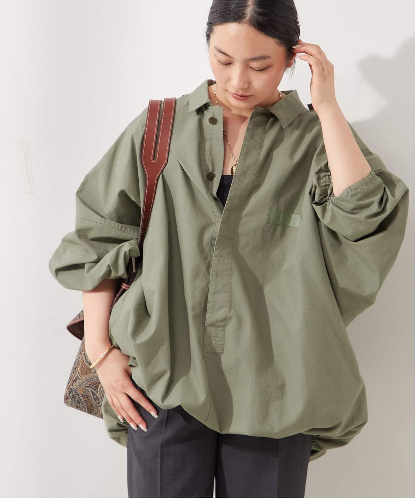 【ジャーナルスタンダード レサージュ/journal standard L'essage】の《追加 》《別注》【ILL ONE EIGHTY/イル ワンエイティ】SLEEPING SMOCK ブルゾン インテリア・キッズ・メンズ・レディースファッション・服の通販 founy(ファニー) 　ファッション　Fashion　レディースファッション　WOMEN　アウター　Coat Outerwear　ブルゾン　Blouson/Jackets　2025年　2025　ギャザー　Gather　ジャケット　Jacket　スモック　Smock　バランス　Balance　バルーン　Balloon　フロント　Front　ブルゾン　Blouson　ミリタリー　Military　別注　Special Order　カーキ|ID: prp329100004574373 ipo3291000000032382452