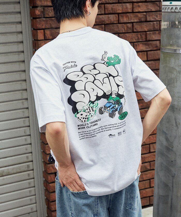 【フリークスストア/FREAK'S STORE】の別注 発泡バックプリントロゴTシャツ/ベンデイビス/プリントT/ユニセックス【限定展開】 25SS インテリア・キッズ・メンズ・レディースファッション・服の通販 founy(ファニー) 　ファッション　Fashion　レディースファッション　WOMEN　トップス・カットソー　Tops/Tshirt　シャツ/ブラウス　Shirts/Blouses　ロング / Tシャツ　T-Shirts　バッグ　Bag　2025年　2025　2025春夏・S/S　Ss,Spring/Summer,2025　シンプル　Simple　フロント　Front　プリント　Print　ルーズ　Loose　ワンポイント　One Point　別注　Special Order　夏　Summer　S/S・春夏　Ss・Spring/Summer　ライトグレー|ID: prp329100004574425 ipo3291000000032383071