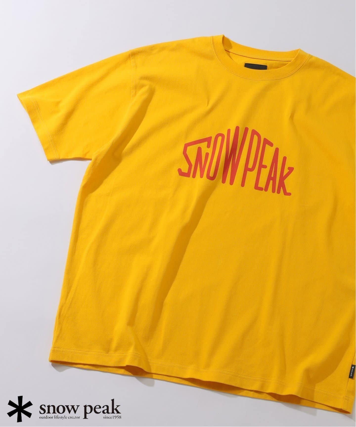 【ジャーナルスタンダード レリューム/JOURNAL STANDARD relume / MEN】のSNOWPEAK / スノーピーク 別注 トラペゾイド ロゴTシャツ インテリア・キッズ・メンズ・レディースファッション・服の通販 founy(ファニー) 　ファッション　Fashion　メンズファッション　Fashion for Men　イエロー　Yellow　コラボ　Collaboration, Collab　フィット　Fit, Slim Fit　ボックス　Boxy, Box Shape　リラックス　Relax, Relaxed Fit　別注　Limited Edition, Custom Order　台形　A-Line, Trapezoid Shape　夏　Summer　イエロー|ID: prp329100004574489 ipo3291000000032713182