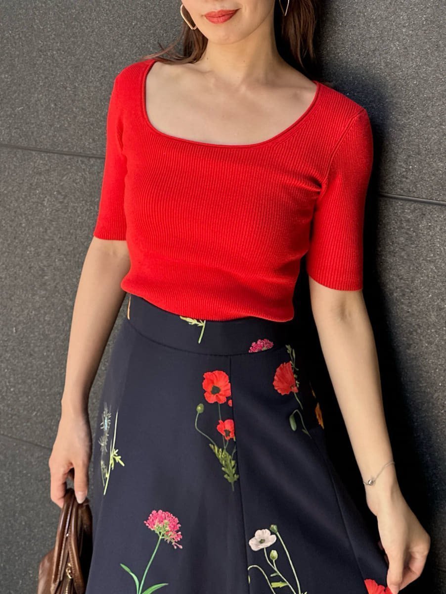 【スナイデル/SNIDEL】のリブニットプルオーバー インテリア・キッズ・メンズ・レディースファッション・服の通販 founy(ファニー) 　ファッション　Fashion　レディースファッション　WOMEN　トップス・カットソー　Tops/Tshirt　ニット　Knit Tops　プルオーバー　Pullover　シンプル　Simple　スクエア　Square　デコルテ　Decolletage　フィット　Fit　ベーシック　Basic　ボトム　Bottom　リブニット　Rib Knit　RED[046]|ID: prp329100004574649 ipo3291000000032385457