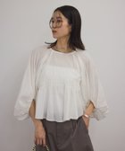 【サロン アダム エ ロペ/SALON adam et rope'】の【WEB限定】ハーフスリーブギャザーブラウス カディコットン 人気、トレンドファッション・服の通販 founy(ファニー) ファッション Fashion レディースファッション Fashion for Women トップス・カットソー Cut & Sew Tops シャツ・ブラウス・オフィスカジュアル Elegant Blouses & Button-Ups インド Indian Textile カーゴパンツ Cargo Pants, Utility Pants ギャザー Gathered, Ruffled クロップド Cropped, Short Length スリーブ Sleeve, Long Sleeve / Short Sleeve デニム Denim, Jeans Material ポケット Pocket, Pocket Detail マニッシュ Mannish, Boyish おすすめ Recommended / Our Picks ビジネス 仕事 通勤 Business / Work / Commuting thumbnail ホワイト(10)|ID: prp329100004574706 ipo3291000000032714791