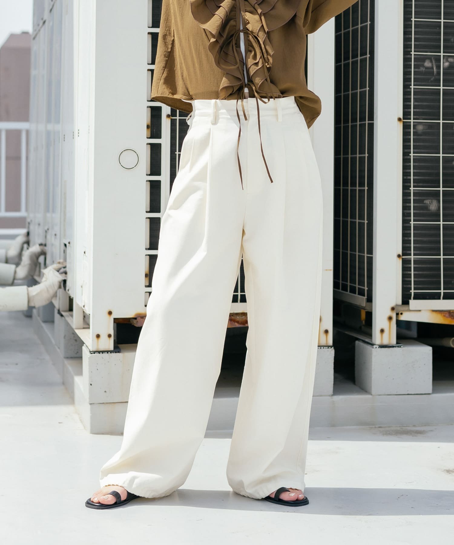 【ケービーエフ/KBF / URBAN RESEARCH】のツイルペインターパンツ インテリア・キッズ・メンズ・レディースファッション・服の通販 founy(ファニー) 　ファッション　Fashion　レディースファッション　WOMEN　パンツ　Pants　2025年　2025　2025春夏・S/S　Ss,Spring/Summer,2025　コンパクト　Compact　スカーフ　Scarf　ツイル　Twill　ドローコード　Draw Cord　レース　Race　ワイド　Wide　ワーク　Work　人気　Popularity　夏　Summer　S/S・春夏　Ss・Spring/Summer　IVORY|ID: prp329100004574800 ipo3291000000032387048