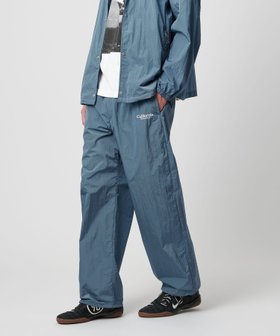 【ビューティ&ユース ユナイテッドアローズ/BEAUTY&YOUTH / UNITED ARROWS】のCGS. リサイクルナイロン エアリー トラックパンツ 人気、トレンドファッション・服の通販 founy(ファニー) ファッション Fashion レディースファッション Fashion for Women パンツ Pants & Trousers エアリー Airy Texture ストレート Straight, Straight Cut ドローコード Drawcord, Drawstring Cord ポケット Pocket, Pocket Detail ワイド Wide, Wide Fit ワッシャー Washer, Crinkled Finish ワンポイント One Point, Statement Accent |ID:prp329100004574996