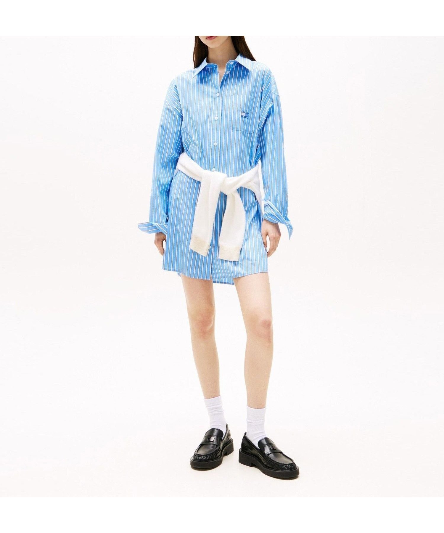 【トミーヒルフィガー/TOMMY HILFIGER】のオーバーサイズミニシャツワンピース インテリア・キッズ・メンズ・レディースファッション・服の通販 founy(ファニー) 　ファッション　Fashion　レディースファッション　WOMEN　ワンピース　Dress　シャツワンピース　Shirt Dresses　アメリカン　American　クラシック　Classic　ゴルフ　Golf　ショート　Short　ストライプ　Stripe　デニム　Denim　ポケット　Pocket　モダン　Modern　人気　Popularity　ブルー0BB|ID: prp329100004575091 ipo3291000000032460320