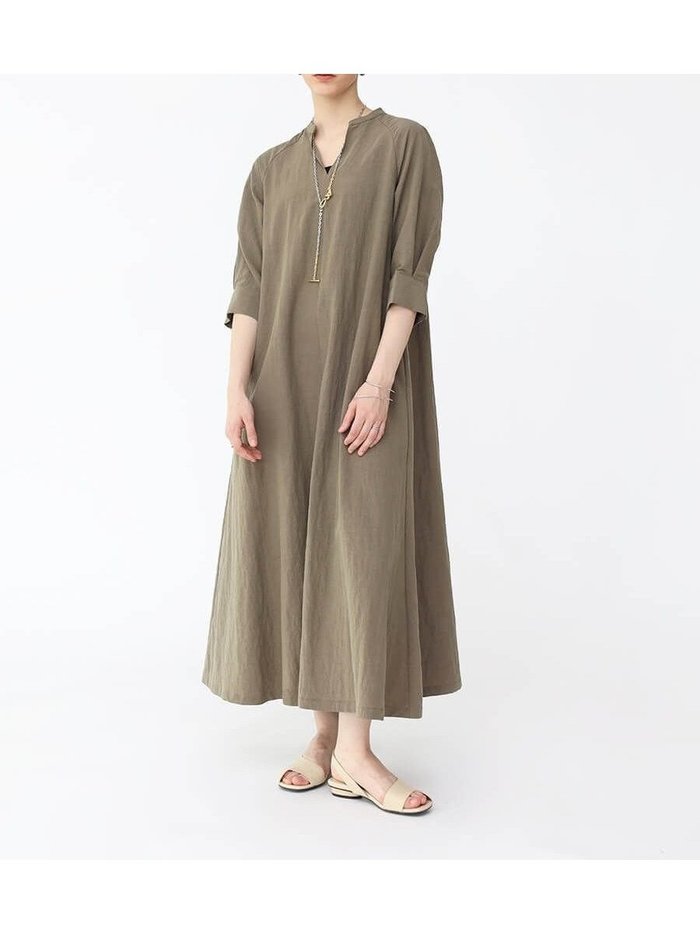 【ラシュッド/LASUD】のテンセル麻混タックスリーブOP インテリア・キッズ・メンズ・レディースファッション・服の通販 founy(ファニー) https://founy.com/ ファッション Fashion レディースファッション Fashion for Women ワンピース Dresses スリット Slit, Slit Detail スリーブ Sleeve, Long Sleeve / Short Sleeve ドレープ Drape, Draping Fabric バランス Balance, Style Balance フレア Flare, Flared おすすめ Recommended / Our Picks 夏 Summer エレガント 上品 Elegant |ID: prp329100004575095 ipo3291000000032666174