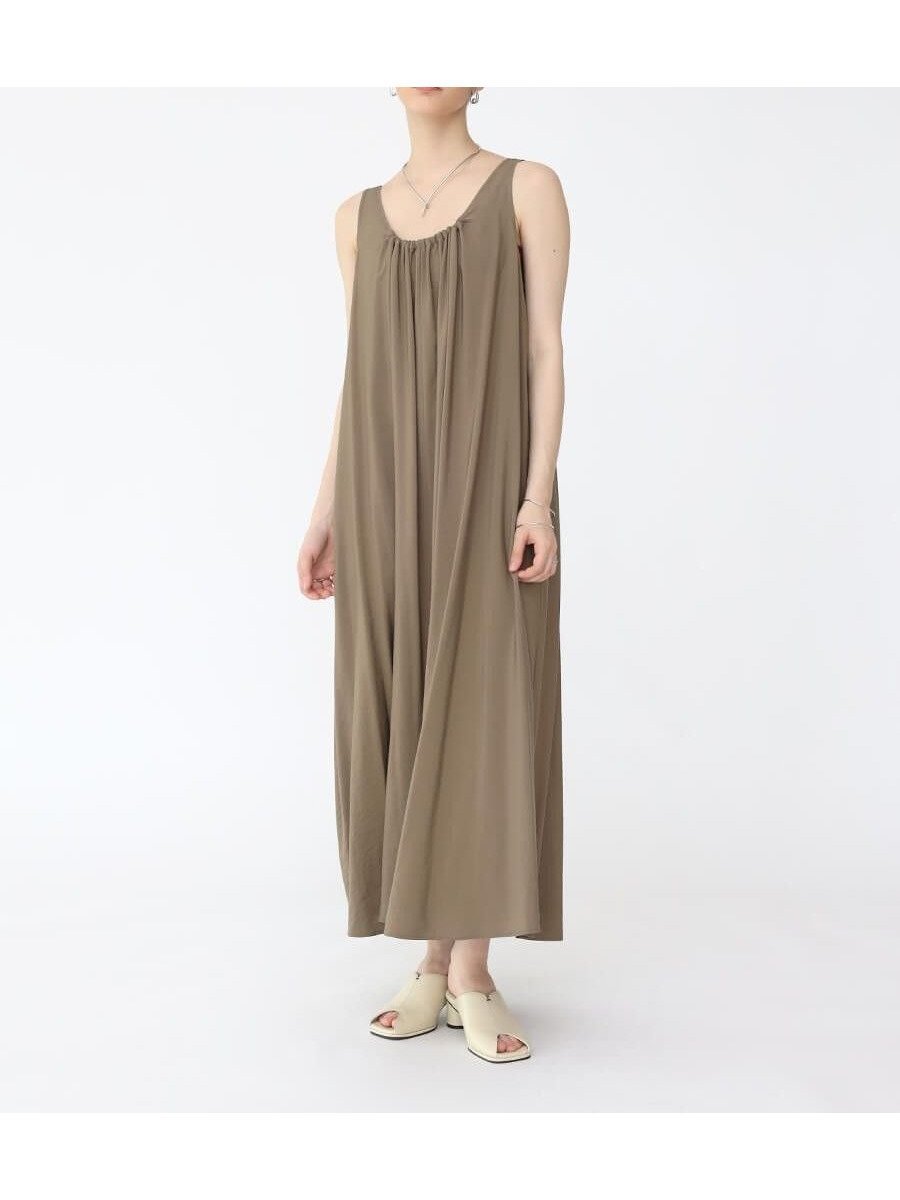 【ラシュッド/LASUD】のギャザーネックロングワンピース インテリア・キッズ・メンズ・レディースファッション・服の通販 founy(ファニー) 　ファッション　Fashion　レディースファッション　Fashion for Women　ワンピース　Dresses　おすすめ　Recommended / Our Picks　ギャザー　Gathered, Ruffled　ドレープ　Drape, Draping Fabric　フレア　Flare, Flared　ラウンド　Round, Round Neck　ロング　Long, Long-Length　エレガント 上品　Elegant　夏　Summer　モカ|ID: prp329100004575096 ipo3291000000032709177