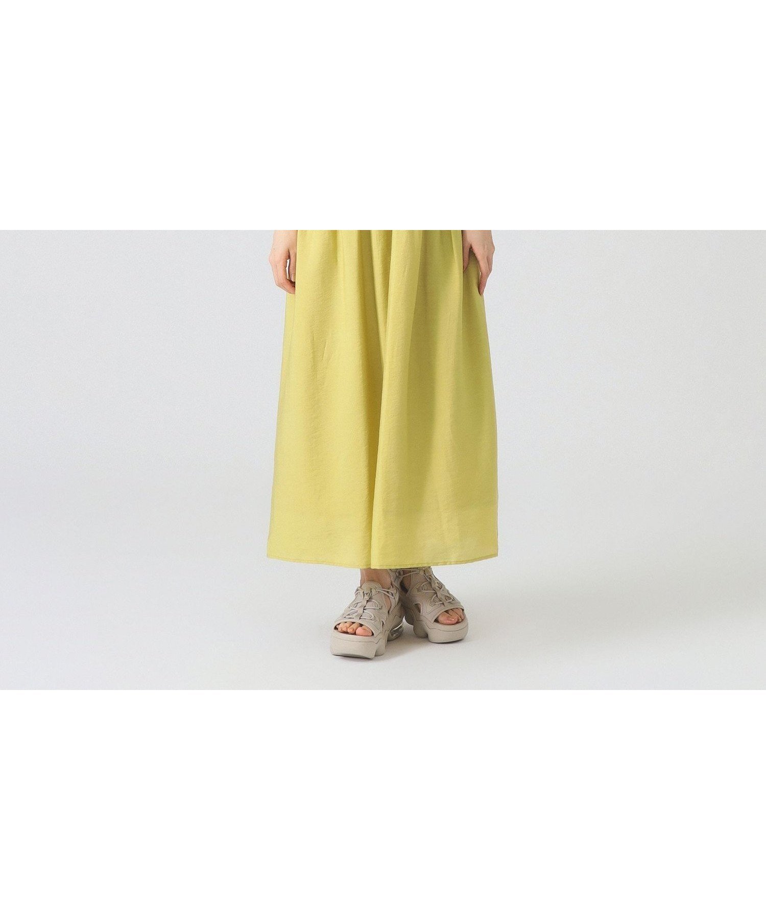 【ビームス ウイメン/BEAMS】のスクエアネック ティアード ノースリーブ ワンピース 人気、トレンドファッション・服の通販 founy(ファニー) 　ファッション　Fashion　レディースファッション　Fashion for Women　ワンピース　Dresses　イエロー　Yellow　エアリー　Airy Texture　カーディガン　Cardigan, Knitwear　サンダル　Sandals, Summer Shoes　ジャケット　Jacket, Outerwear　スクエア　Square, Square Shape　ティアード　Tiered, Tiered Style　デコルテ　Décolleté, Neckline　ノースリーブ　Sleeveless, No-Sleeve　リゾート　Resort, Vacation Style　 other-1|ID: prp329100004575173 ipo3291000000033427191