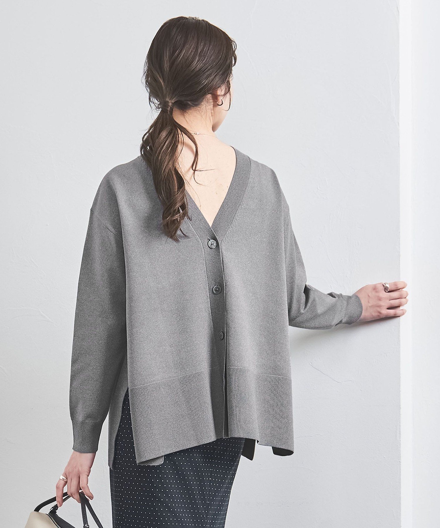 【ユナイテッドアローズ/UNITED ARROWS】のミニマル 2WAY カーディガン インテリア・キッズ・メンズ・レディースファッション・服の通販 founy(ファニー) 　ファッション　Fashion　レディースファッション　Fashion for Women　トップス・カットソー　Cut & Sew Tops　カーディガン・羽織り　Layered Style Cardigans　カーゴパンツ　Cargo Pants, Utility Pants　カーディガン　Cardigan, Knitwear　スリット　Slit, Slit Detail　スリム　Slim, Slim Fit　デニム　Denim, Jeans Material　フレア　Flare, Flared　人気　Popular, Best Seller　MD.GRAY|ID: prp329100004575284 ipo3291000000033160545