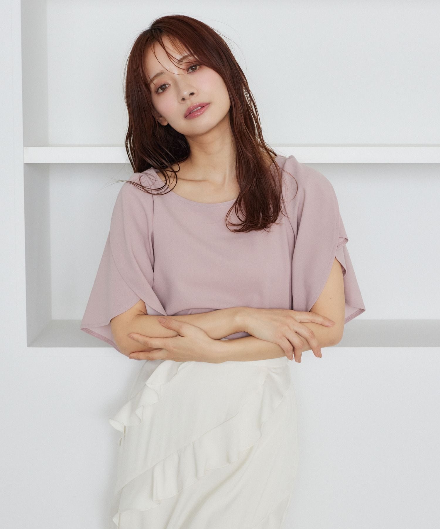 【ミスティ ウーマン/mysty woman】のチューリップスリーブプルオーバー インテリア・キッズ・メンズ・レディースファッション・服の通販 founy(ファニー) 　ファッション　Fashion　レディースファッション　Fashion for Women　トップス・カットソー　Cut & Sew Tops　カジュアルプルオーバー・ニットトップス　Pullovers & Knit Tops / Casual Pullovers　カットソー　Cut and Sewn Top　シンプル　Simple, Minimal　スリット　Slit, Slit Detail　ダウン　Down, Puffer　チューリップ　Tube, Tube Top　デニム　Denim, Jeans Material　パターン　Pattern, Design Print　フェミニン　Feminine, Girly　ボトム　Bottoms, Lower Wear　無地　Plain, Solid Color　ピンク25|ID: prp329100004575625 ipo3291000000032714096