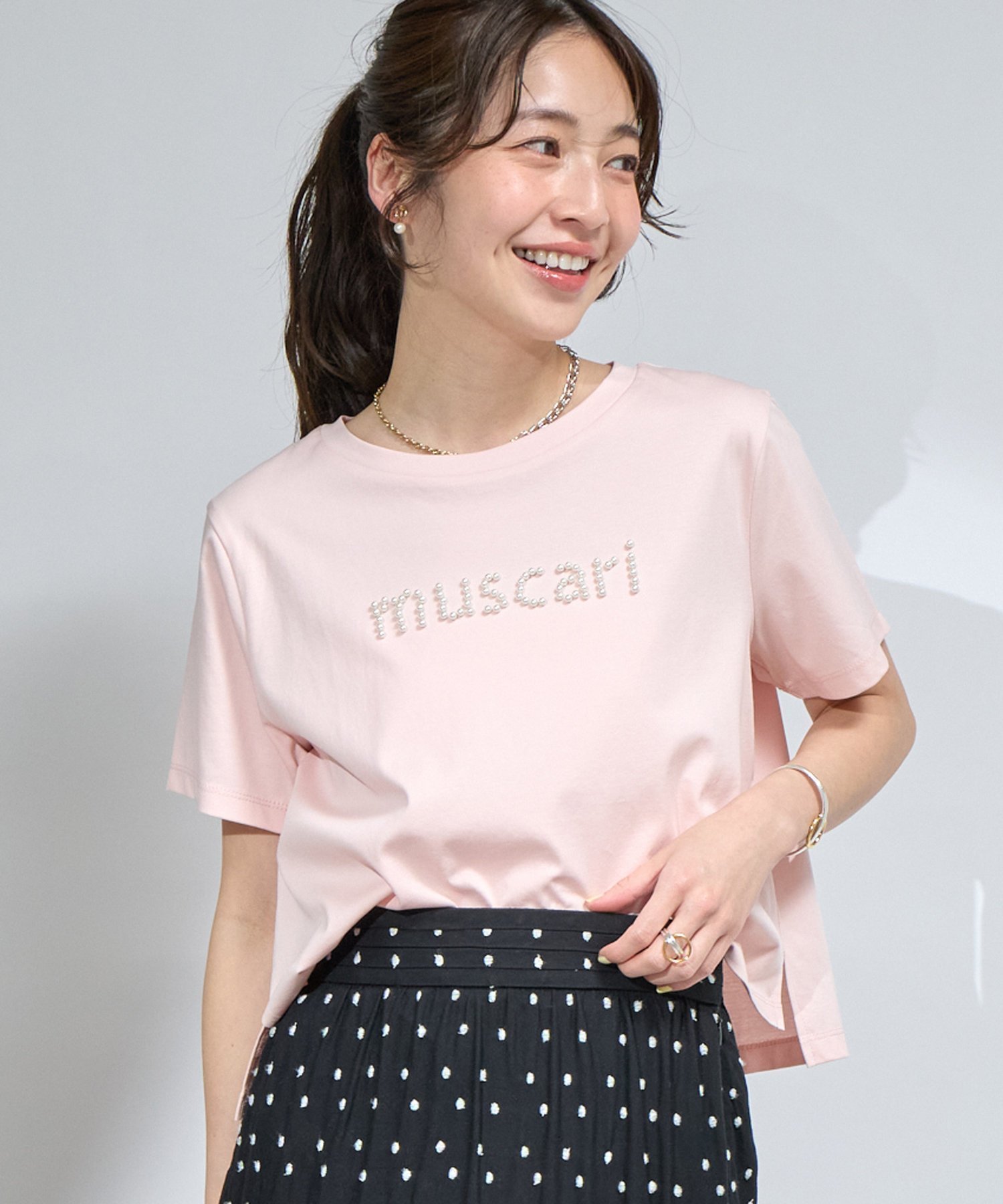 【ラブティックボンボン/La boutique BonBon】の【最強愛されパールロゴ】パールモチーフクロップドTシャツ インテリア・キッズ・メンズ・レディースファッション・服の通販 founy(ファニー) 　ファッション　Fashion　レディースファッション　Fashion for Women　トップス・カットソー　Cut & Sew Tops　シャツ・ブラウス・オフィスカジュアル　Elegant Blouses & Button-Ups　ロングTシャツ・Tシャツ　Longline T-Shirts & Tees　おすすめ　Recommended / Our Picks　インナー　Innerwear　クロップド　Cropped, Short Length　バランス　Balance, Style Balance　パール　Pearl, Pearl Accent　ボトム　Bottoms, Lower Wear　モチーフ　Motif, Design Theme　ピンク|ID: prp329100004575685 ipo3291000000032762463