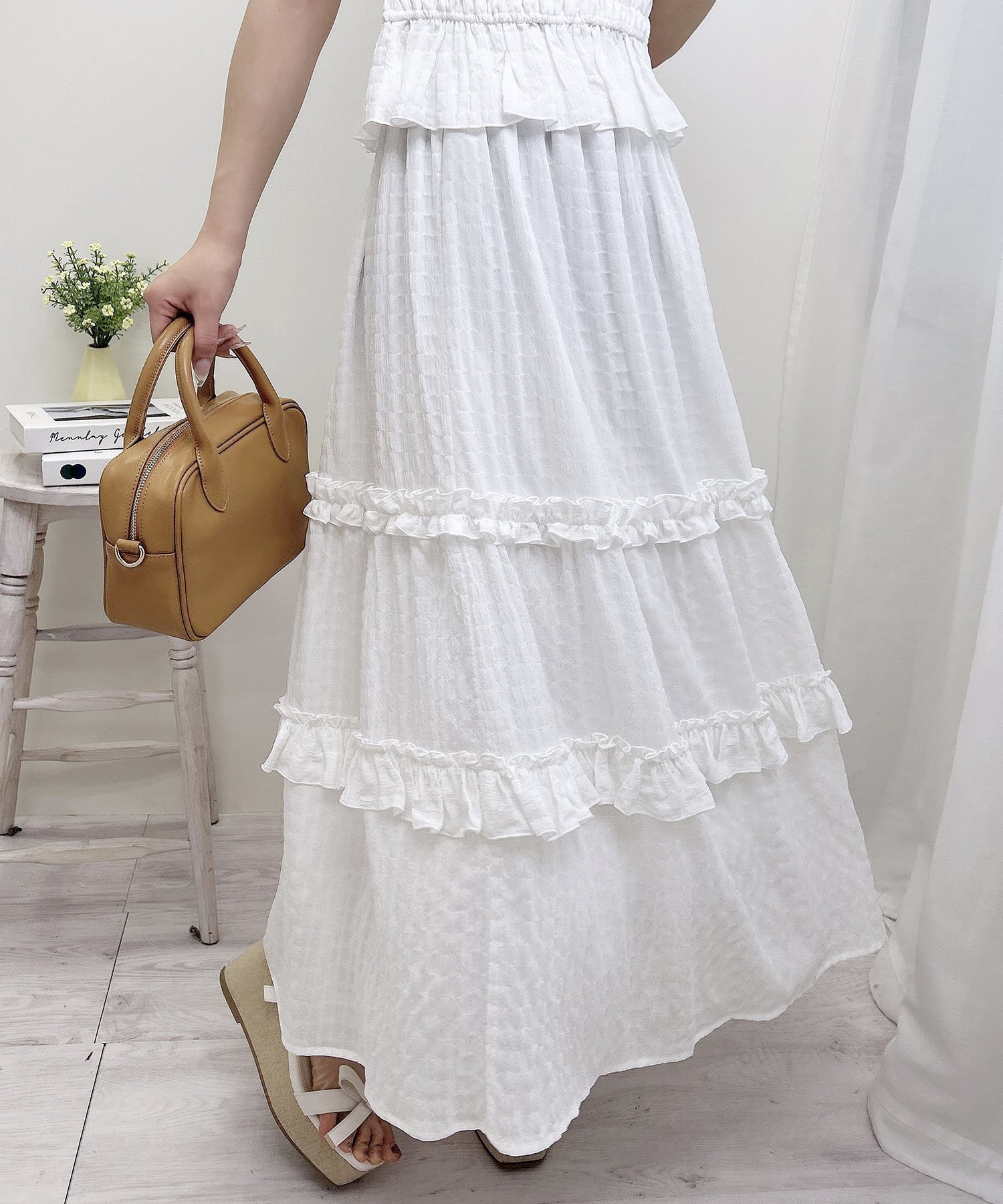 【イング/INGNI】のシアーフリルティアードスカート(セットアップ対応) 人気、トレンドファッション・服の通販 founy(ファニー) 　ファッション　Fashion　レディースファッション　Ladies' Fashion Online　セットアップ　Setup　スカート　Skirt　スカート　Skirt　ティアードスカート　Tiered Skirts　シアー　Sheer　シンプル　Simple　スウェット　Sweat　スニーカー　Sneakers　スマホ　Smartphone　セットアップ　Set Up　ダウン　Down　フェミニン　Feminine　フリル　Frills　フレア　Flare　無地　Plain Color　ロング　Long　おすすめ　Recommend　 other-1|ID: prp329100004575883 ipo3291000000032622870