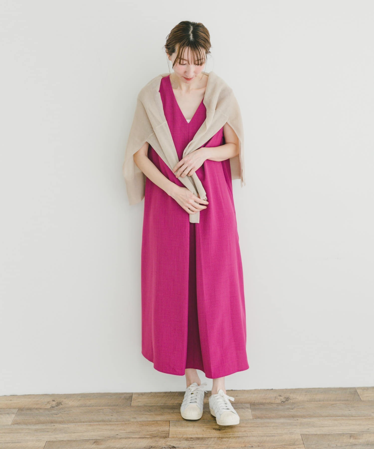 【アイテムズアーバンリサーチ/ITEMS URBAN RESEARCH】のリネンライクテントラインワンピース インテリア・キッズ・メンズ・レディースファッション・服の通販 founy(ファニー) 　ファッション　Fashion　レディースファッション　Fashion for Women　ワンピース　Dresses　2025年　2025　2025春夏・S/S　Spring/Summer 2025 SS25　夏　Summer　S/S・春夏　SS, Spring/Summer, Warm Season　PNK|ID: prp329100004576074 ipo3291000000033587692
