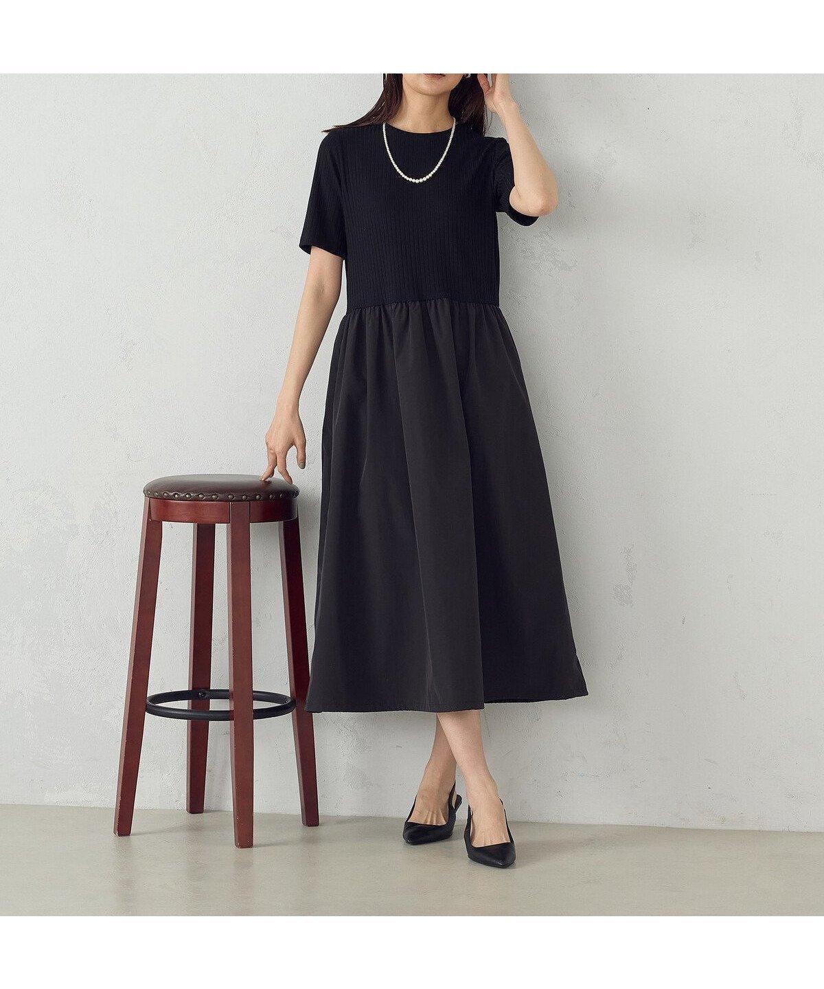 【コムサイズム/COMME CA ISM】のコンビワンピース インテリア・キッズ・メンズ・レディースファッション・服の通販 founy(ファニー) 　ファッション　Fashion　レディースファッション　Fashion for Women　ワンピース　Dresses　ギャザー　Gathered, Ruffled　コンパクト　Compact, Small Size　コンビ　Combo, Combination Style　タフタ　Taffeta, Structured Fabric　ドッキング　Docking, Mixed Material　ドローコード　Drawcord, Drawstring Cord　バルーン　Balloon, Balloon Silhouette　ポケット　Pocket, Pocket Detail　切替　Switching, Contrast Panel　ブラック|ID: prp329100004576098 ipo3291000000033583945