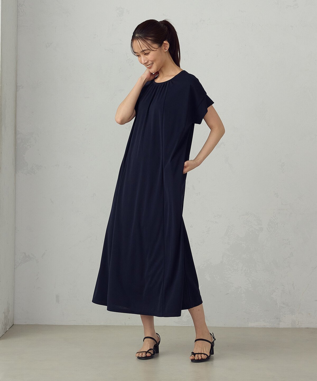 【コムサイズム/COMME CA ISM】のギャザーワンピース インテリア・キッズ・メンズ・レディースファッション・服の通販 founy(ファニー) 　ファッション　Fashion　レディースファッション　Ladies' Fashion Online　ワンピース　Dress　ギャザー　Gather　ジャージー　Jersey　バランス　Balance　フェミニン　Feminine　ポケット　Pocket　ネイビー|ID: prp329100004576182 ipo3291000000032543265