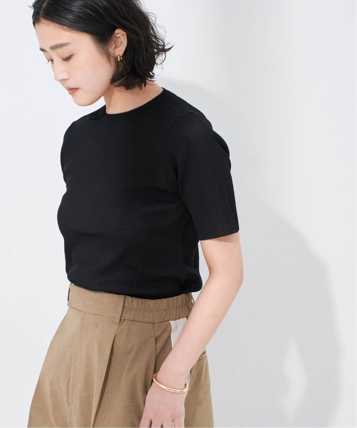 【ジャーナルスタンダード レサージュ/journal standard L'essage】のNAIA リブハーフスリーブプルオーバー インテリア・キッズ・メンズ・レディースファッション・服の通販 founy(ファニー) 　ファッション　Fashion　レディースファッション　Fashion for Women　トップス・カットソー　Cut & Sew Tops　カジュアルプルオーバー・ニットトップス　Pullovers & Knit Tops / Casual Pullovers　2025年　2025　2025春夏・S/S　Spring/Summer 2025 SS25　カーディガン　Cardigan, Knitwear　コンパクト　Compact, Small Size　モダン　Modern, Contemporary　エレガント 上品　Elegant　夏　Summer　ブラック|ID: prp329100004576284 ipo3291000000033088496