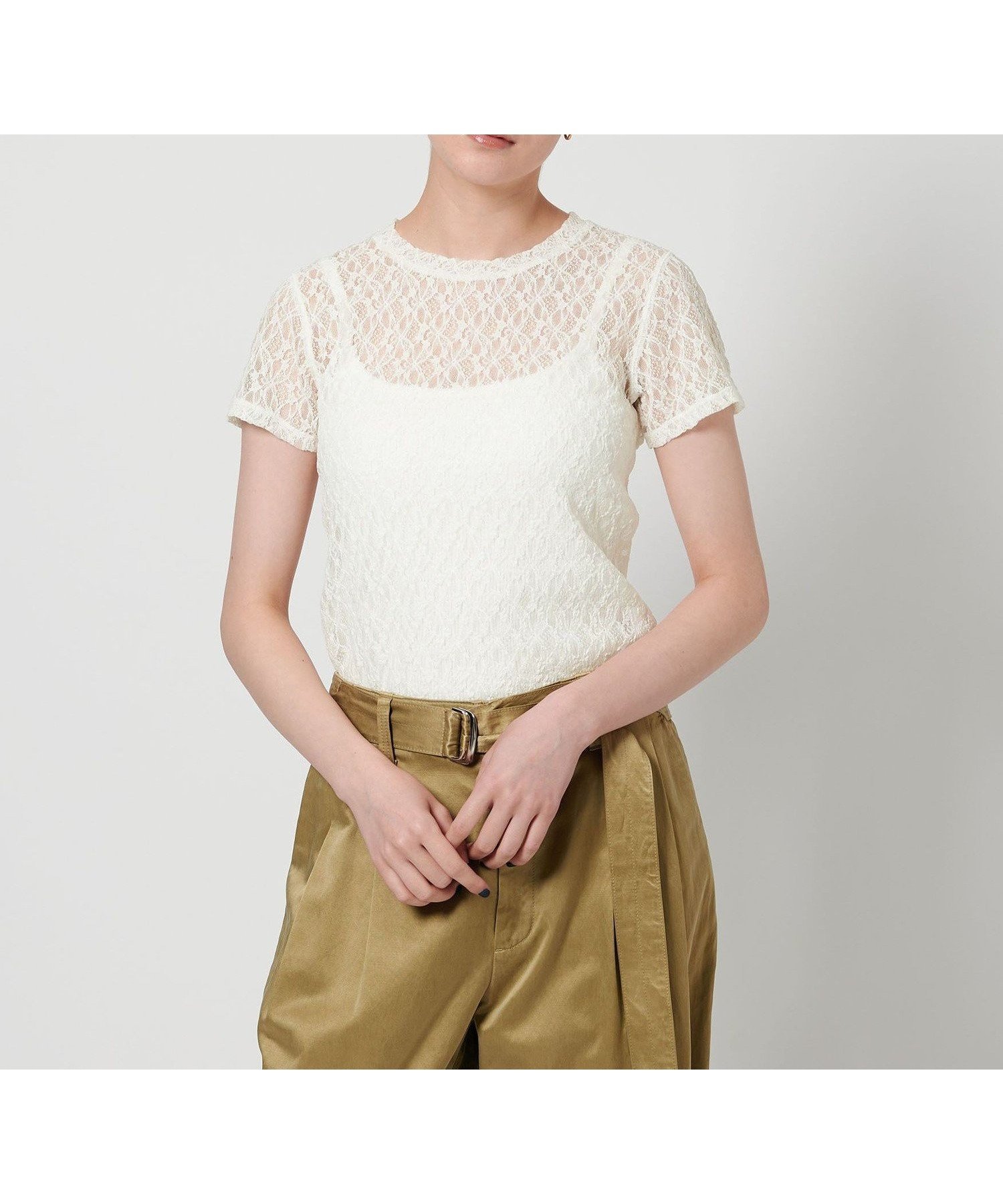 【ビューティ&ユース ユナイテッドアローズ/BEAUTY&YOUTH / UNITED ARROWS】のフラワーレース ショートスリーブ プルオーバー インテリア・キッズ・メンズ・レディースファッション・服の通販 founy(ファニー) 　ファッション　Fashion　レディースファッション　Fashion for Women　トップス・カットソー　Cut & Sew Tops　カジュアルプルオーバー・ニットトップス　Pullovers & Knit Tops / Casual Pullovers　キャミソール　Camisole, Spaghetti Strap Top　コンパクト　Compact, Small Size　サロペット　Overalls, Salopette　シアー　Sheer, See-Through　ショート　Short, Short Length　シンプル　Simple, Minimal　スリーブ　Sleeve, Long Sleeve / Short Sleeve　フラワー　Flower, Floral　ベスト　Vest, Waistcoat　ボトム　Bottoms, Lower Wear　レース　Lace, Lace Fabric　ワイド　Wide, Wide Fit　半袖　Short Sleeve, Half Sleeve　WHITE|ID: prp329100004577062 ipo3291000000032622816
