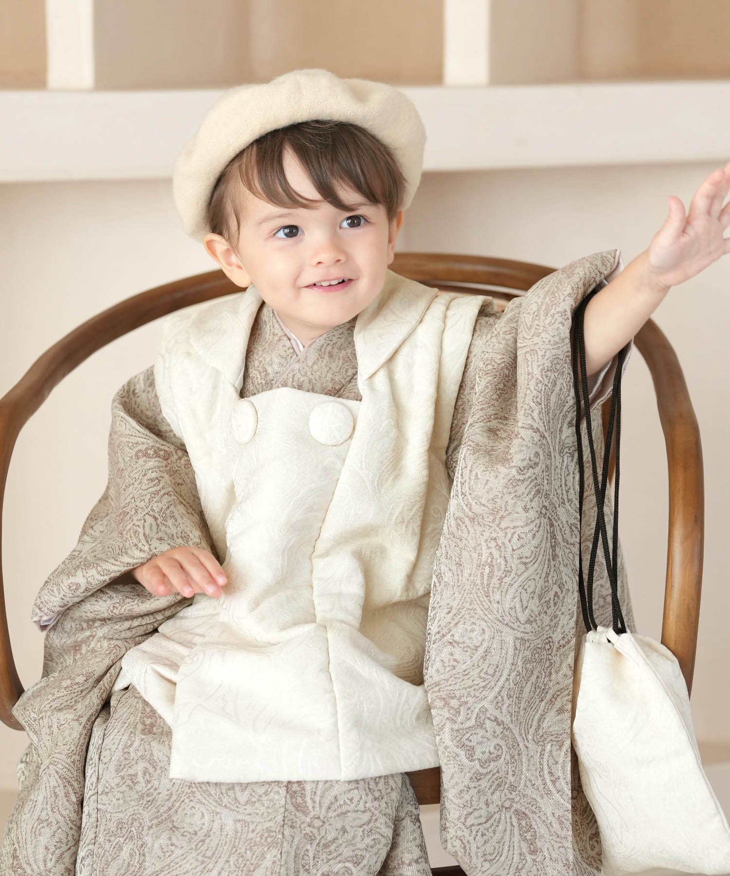 【ウタタネ/utatane / KIDS】のutatane 七五三 着物 3歳 男の子 被布セット オフホワイト*ベージュ 人気、トレンドファッション・服の通販 founy(ファニー) 　ファッション　Fashion　キッズファッション　Fashion for Kids　 other-1|ID: prp329100004577085 ipo3291000000032739681