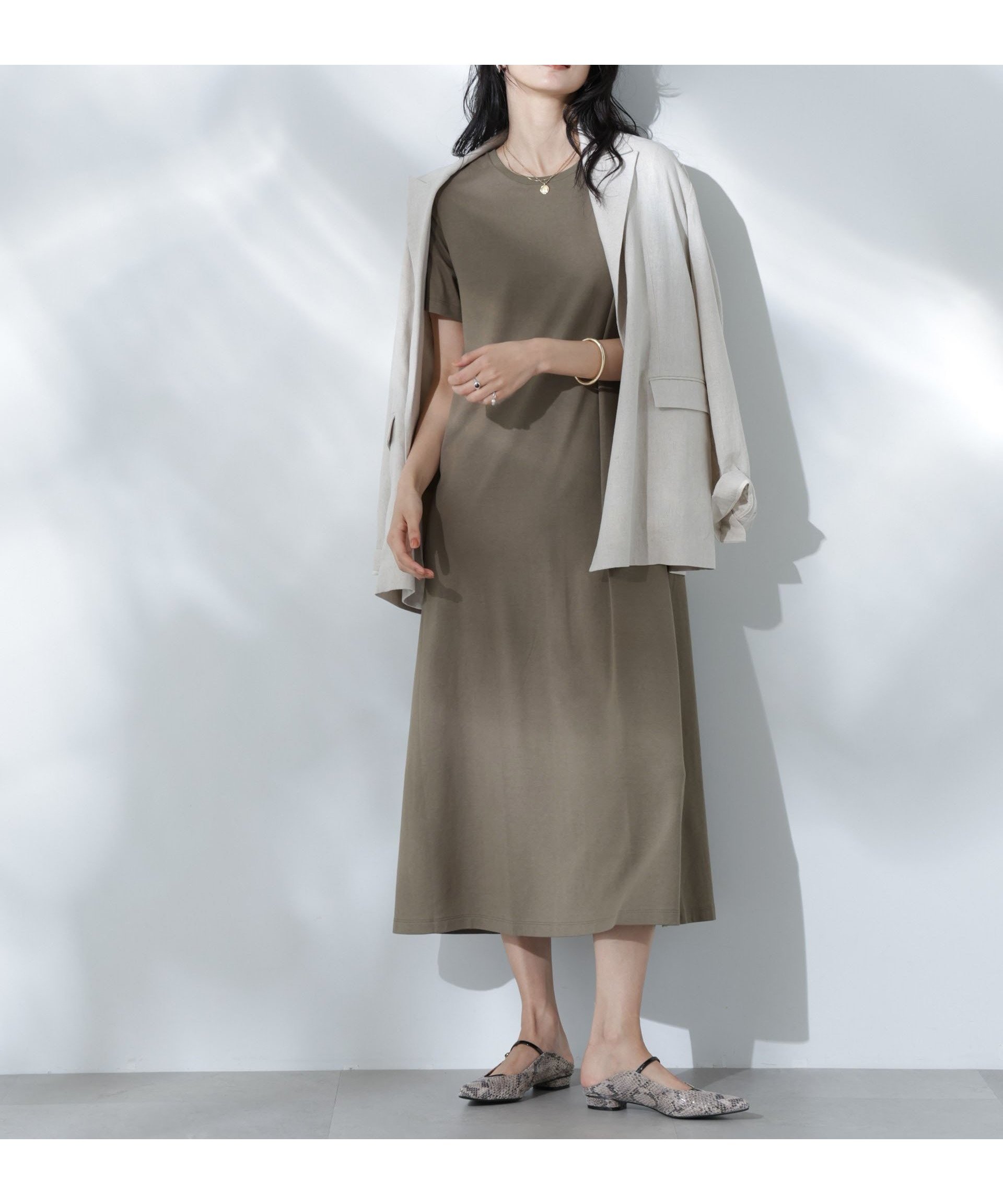 【ナノ ユニバース/nano universe】のAnti Soaked 汗染み防止フレアワンピース 人気、トレンドファッション・服の通販 founy(ファニー) 　ファッション　Fashion　レディースファッション　WOMEN　ワンピース　Dress　コンパクト　Compact　吸水　Water Absorption　スリット　Slit　ネックレス　Necklace　フレア　Flare　マキシ　Maxi　モダン　Modern　夏　Summer　2025年　2025　2025春夏・S/S　Ss,Spring/Summer,2025　 other-1|ID: prp329100004577139 ipo3291000000032418670
