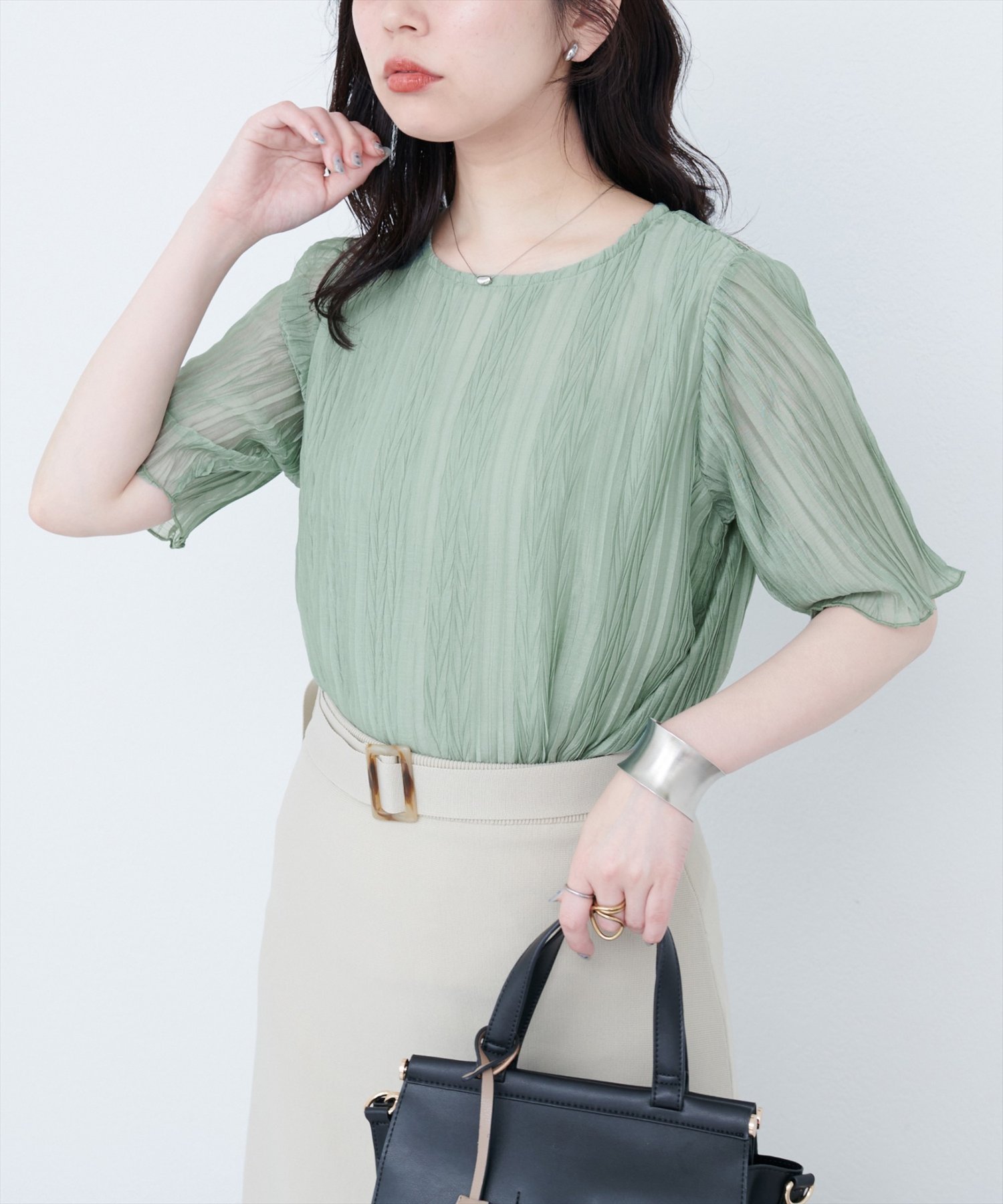 【ナチュラルクチュール/natural couture】の半袖プリーツシアーブラウス インテリア・キッズ・メンズ・レディースファッション・服の通販 founy(ファニー) 　ファッション　Fashion　レディースファッション　Fashion for Women　トップス・カットソー　Cut & Sew Tops　シャツ・ブラウス・オフィスカジュアル　Elegant Blouses & Button-Ups　2025年　2025　2025春夏・S/S　Spring/Summer 2025 SS25　インナー　Innerwear　キャミソール　Camisole, Spaghetti Strap Top　キャミワンピース　Cami Dress, Slip Dress　シアー　Sheer, See-Through　シンプル　Simple, Minimal　タンク　Tank Top, Sleeveless Top　プリーツ　Pleats, Pleated　ベスト　Vest, Waistcoat　エレガント 上品　Elegant　半袖　Short Sleeve, Half Sleeve　ミント|ID: prp329100004577349 ipo3291000000033558095