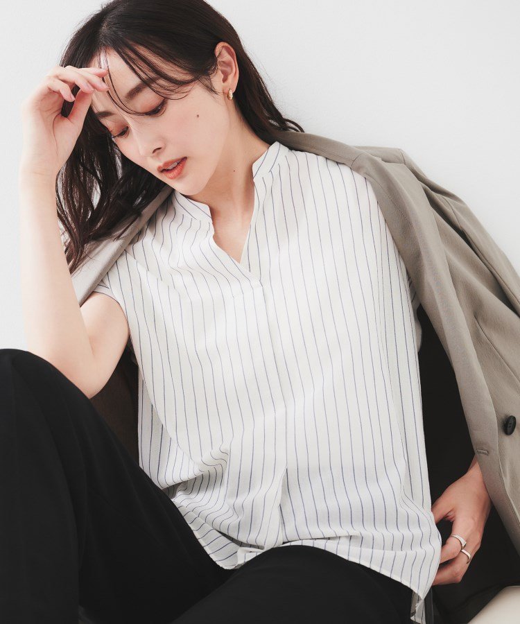 【アンタイトル/UNTITLED】の【洗える/スキッパー】フレンチスリーブシアーブラウス インテリア・キッズ・メンズ・レディースファッション・服の通販 founy(ファニー) 　ファッション　Fashion　レディースファッション　Ladies' Fashion Online　トップス・カットソー　Tops/Tshirt　シャツ/ブラウス　Shirts/Blouses　スキッパー　Skipper　スリーブ　Sleeve　タンブラー　Tumbler　デコルテ　Decolletage　フレンチ　French　ワイド　Wide　洗える　Washable　オフホワイト|ID: prp329100004577376 ipo3291000000032666920