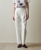 【ビューティ&ユース ユナイテッドアローズ/BEAUTY&YOUTH / UNITED ARROWS】のSteven Alan タック テーパード パンツ 人気、トレンドファッション・服の通販 founy(ファニー) ファッション Fashion レディースファッション WOMEN パンツ Pants シューズ Shoes スニーカー Sneakers テーパード Tapered フォルム Form フラット Flat フロント Front エレガント 上品 Elegant thumbnail WHITE|ID: prp329100004577462 ipo3291000000032486165