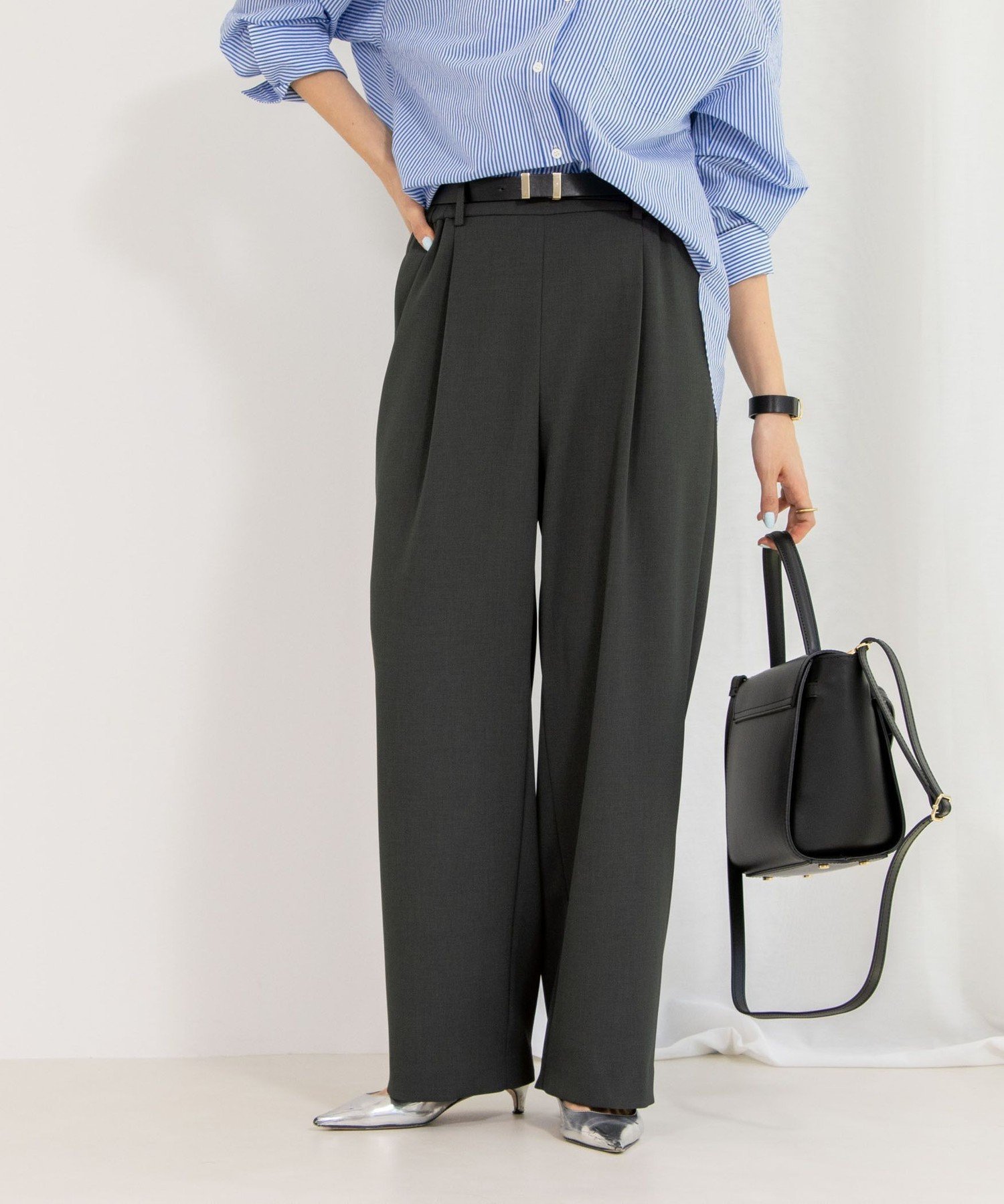 【ノーリーズ/NOLLEY'S】の《セットアップ対応》ウォッシャブルツイルイージータックワイドパンツ インテリア・キッズ・メンズ・レディースファッション・服の通販 founy(ファニー) 　ファッション　Fashion　レディースファッション　Ladies' Fashion Online　セットアップ　Setup　パンツ　Pants　2025年　2025　2025春夏・S/S　Ss,Spring/Summer,2025　おすすめ　Recommend　セットアップ　Set Up　リボン　Ribbon　ループ　Loop　夏　Summer　春　Spring　S/S・春夏　Ss・Spring/Summer　チャコールグレー|ID: prp329100004577474 ipo3291000000032683417
