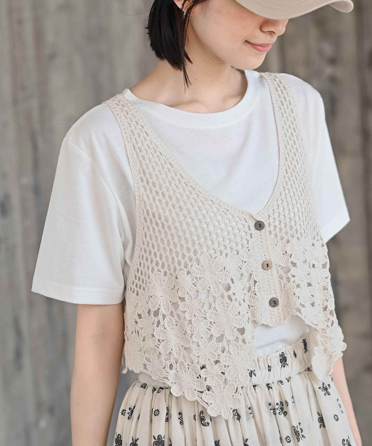 【アールピーエス/rps】のTシャツSETカギ針ビスチェアンサンブル インテリア・キッズ・メンズ・レディースファッション・服の通販 founy(ファニー) 　ファッション　Fashion　レディースファッション　Fashion for Women　トップス・カットソー　Cut & Sew Tops　アンサンブルニット　Knit Ensembles & Twin Sets　シャツ・ブラウス・オフィスカジュアル　Elegant Blouses & Button-Ups　ロングTシャツ・Tシャツ　Longline T-Shirts & Tees　ビスチェ　Bustiers & Corset Tops / Layered Bustier Style　レース　Lace, Lace Fabric　エレガント 上品　Elegant　アイボリー3|ID: prp329100004577485 ipo3291000000032745377