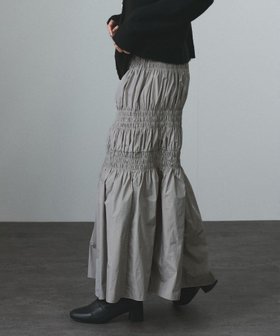 【サロン アダム エ ロペ/SALON adam et rope'】のタフタシャーリングスカート 人気、トレンドファッション・服の通販 founy(ファニー) ファッション Fashion レディースファッション Fashion for Women スカート Skirts シャンブレー Chambray, Denim-Like Fabric シャーリング Shirring, Ruched シンプル Simple, Minimal タフタ Taffeta, Structured Fabric フォルム Silhouette, Form フレア Flare, Flared ベーシック Basic, Essential ポケット Pocket, Pocket Detail マーメイド Mermaid, Fishtail Silhouette ランダム Random, Irregular 洗える Machine Washable |ID:prp329100004577545