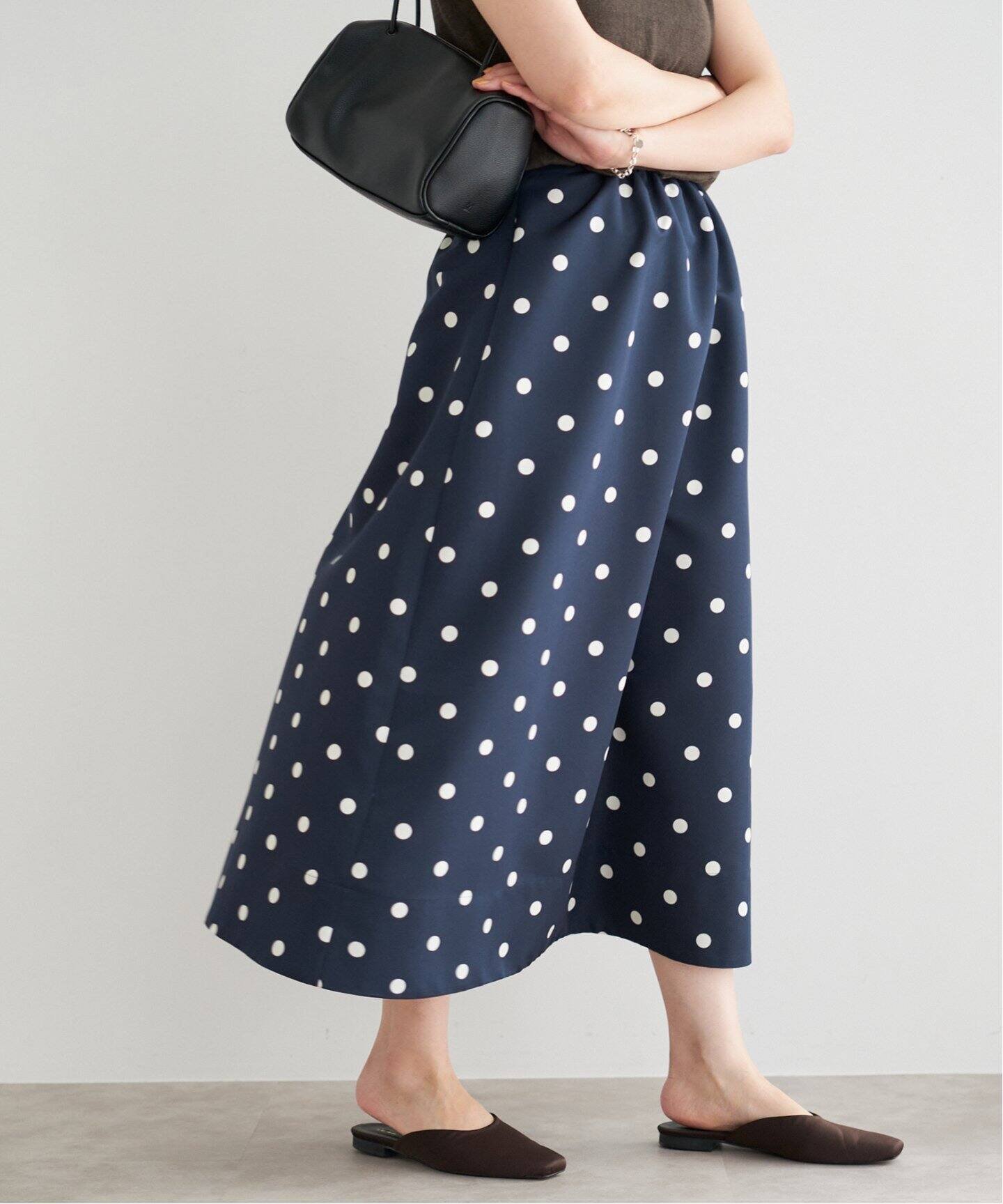 【イエナ/IENA】のドットグログラン ボリュームスカート 人気、トレンドファッション・服の通販 founy(ファニー) 　ファッション　Fashion　レディースファッション　Ladies' Fashion Online　スカート　Skirt　2025年　2025　2025春夏・S/S　Ss,Spring/Summer,2025　おすすめ　Recommend　グログラン　Grosgrain　コンパクト　Compact　ドット　Dot　エレガント 上品　Elegant　 other-1|ID: prp329100004577547 ipo3291000000032658697