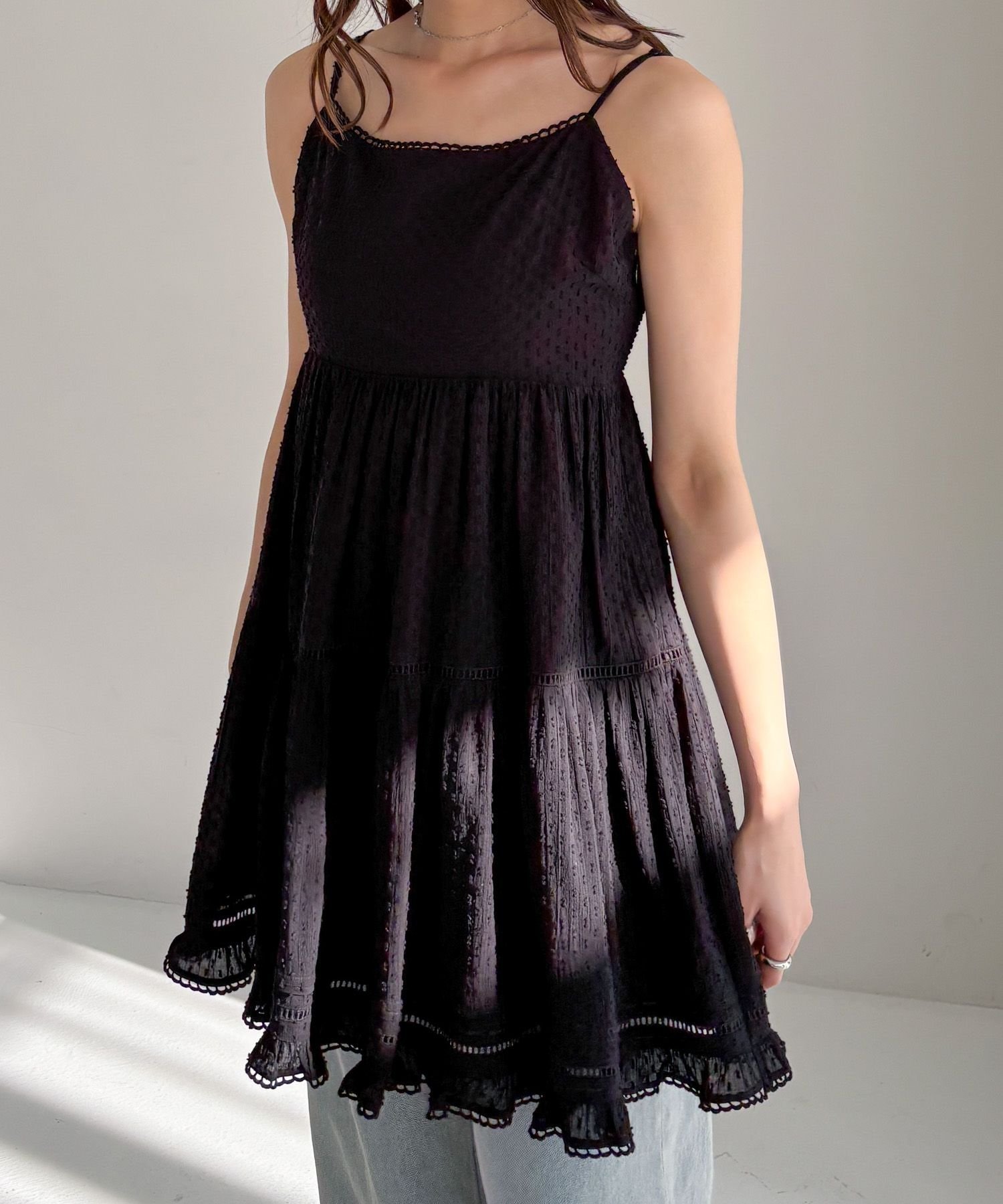 【ヘザー/Heather】のドビーレースキャミミニワンピース インテリア・キッズ・メンズ・レディースファッション・服の通販 founy(ファニー) 　ファッション　Fashion　レディースファッション　Fashion for Women　ワンピース　Dresses　デニム　Denim, Jeans Material　トレンド　Trend, Trending Now　レース　Lace, Lace Fabric　ロマンティック　Romantic, Feminine Style　ロング　Long, Long-Length　夏　Summer　春　Spring　ブラック|ID: prp329100004577952 ipo3291000000032781693