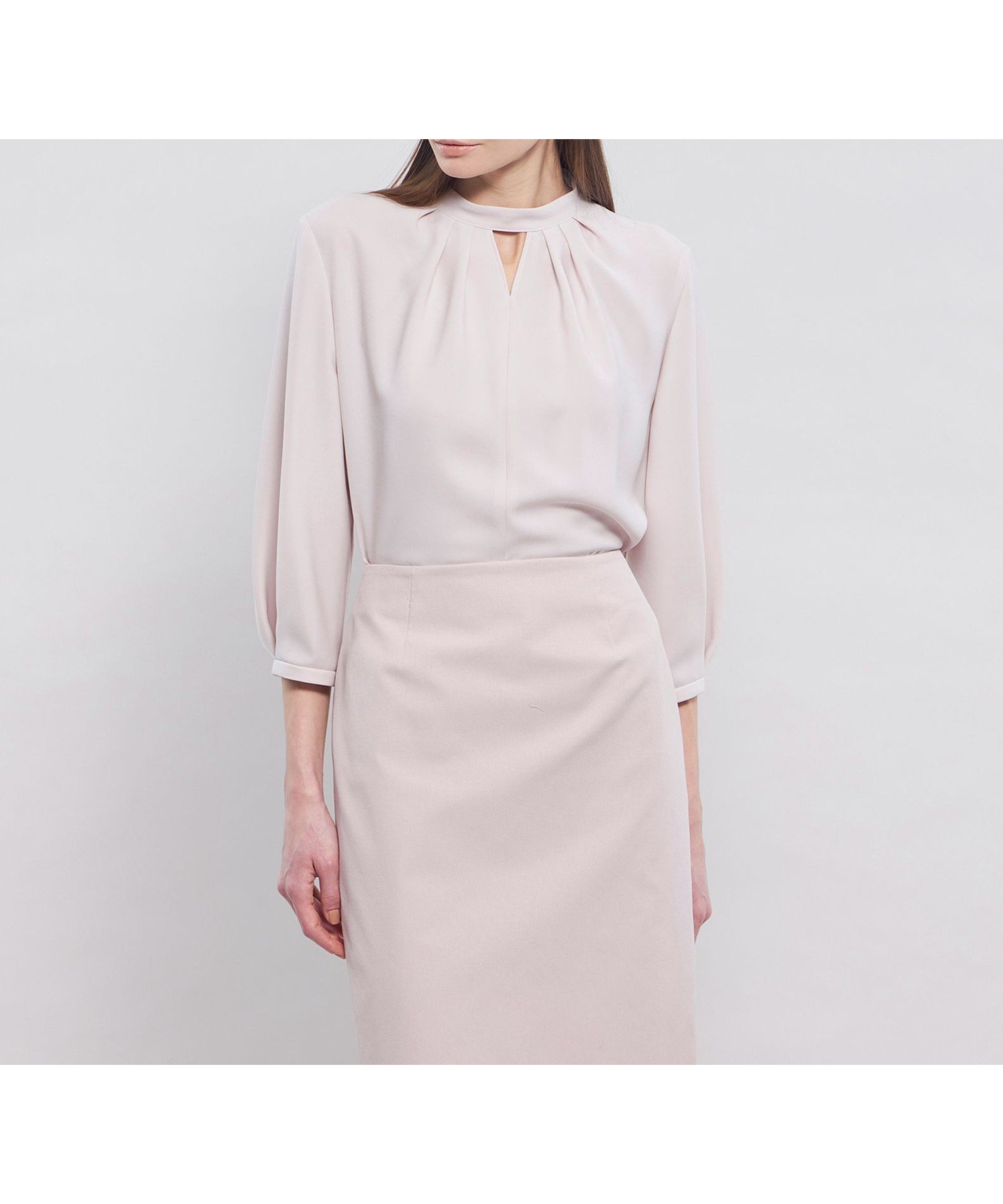 【エポカ/EPOCA】のストレッチバックサテン スタンドカラーブラウス 人気、トレンドファッション・服の通販 founy(ファニー) 　ファッション　Fashion　レディースファッション　WOMEN　トップス・カットソー　Tops/Tshirt　シャツ/ブラウス　Shirts/Blouses　バッグ　Bag　おすすめ　Recommend　ウォッシャブル　Washable　サテン　Satin　ジャケット　Jacket　スタンド　Stand　ストレッチ　Stretch　ドレープ　Drape　フロント　Front　エレガント 上品　Elegant　冬　Winter　夏　Summer　春　Spring　秋　Autumn/Fall　 other-1|ID: prp329100004578151 ipo3291000000032428622