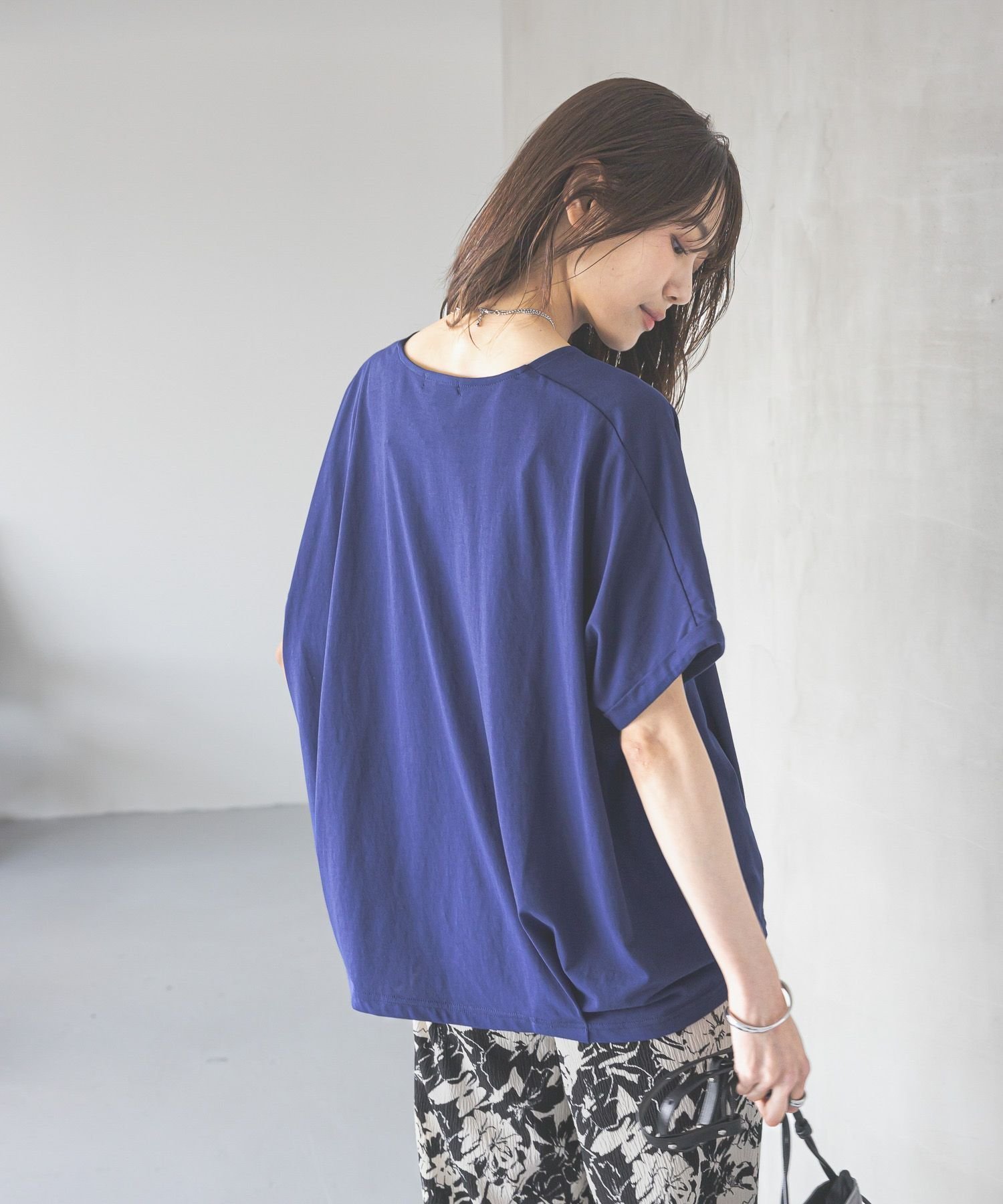 【グローバルワーク/GLOBAL WORK】のフローズンTドルマンプルオーバー/451572 人気、トレンドファッション・服の通販 founy(ファニー) 　ファッション　Fashion　レディースファッション　Fashion for Women　トップス・カットソー　Cut & Sew Tops　カジュアルプルオーバー・ニットトップス　Pullovers & Knit Tops / Casual Pullovers　おすすめ　Recommended / Our Picks　タイトスカート　Pencil Skirt, Tight Skirt　エレガント 上品　Elegant　切替　Switching, Contrast Panel　吸水　Absorbent, Quick-Dry　 other-1|ID: prp329100004578163 ipo3291000000033323087