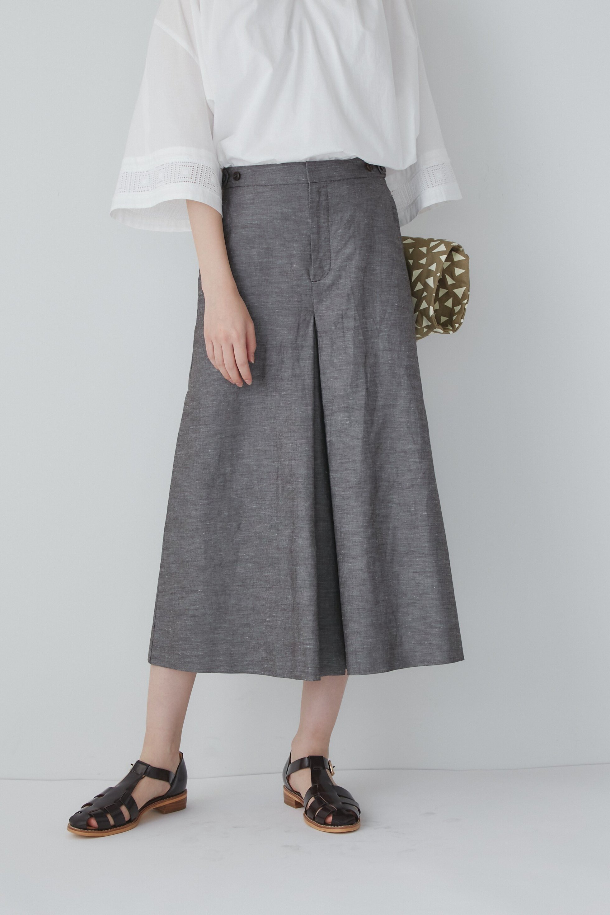 【ヒューマンウーマン/HUMAN WOMAN】の綿麻シャンブレースカーチョ 人気、トレンドファッション・服の通販 founy(ファニー) 　ファッション　Fashion　レディースファッション　Ladies' Fashion Online　おすすめ　Recommend　カットソー　Cut And Sew　シャンブレー　Chambray　スカーチョ　Scarcio　スタンダード　Standard　チュニック　Tunic　リラックス　Relax　夏　Summer　 other-1|ID: prp329100004578167 ipo3291000000032698332