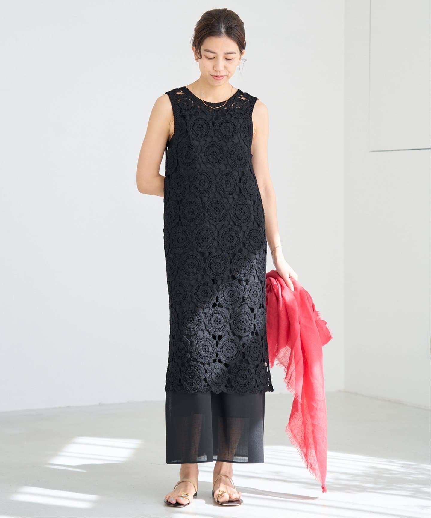 【イエナ/IENA】のコードエンブロイダリーワンピース インテリア・キッズ・メンズ・レディースファッション・服の通販 founy(ファニー) 　ファッション　Fashion　レディースファッション　WOMEN　ワンピース　Dress　2025年　2025　2025春夏・S/S　Ss,Spring/Summer,2025　キャミワンピース　Cami Dress　クラシカル　Classical　デニム　Denim　ブラック|ID: prp329100004578228 ipo3291000000032429671