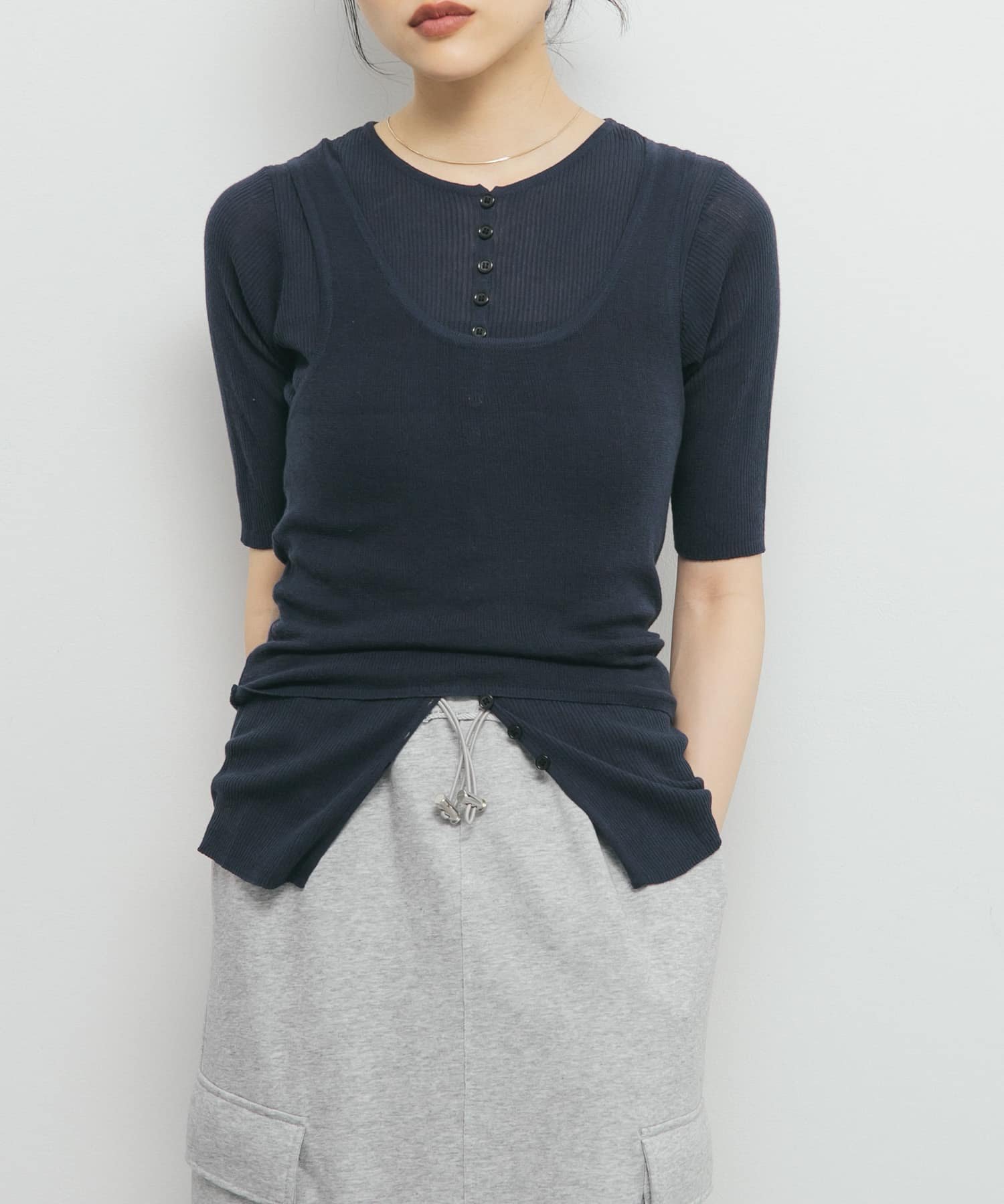 【ケービーエフ/KBF / URBAN RESEARCH】のフロントボタンレイヤードニット インテリア・キッズ・メンズ・レディースファッション・服の通販 founy(ファニー) 　ファッション　Fashion　レディースファッション　Fashion for Women　トップス・カットソー　Cut & Sew Tops　ニット　Knit Tops & Sweaters　2025年　2025　2025春夏・S/S　Spring/Summer 2025 SS25　おすすめ　Recommended / Our Picks　夏　Summer　S/S・春夏　SS, Spring/Summer, Warm Season　NAVY|ID: prp329100004578360 ipo3291000000032755227