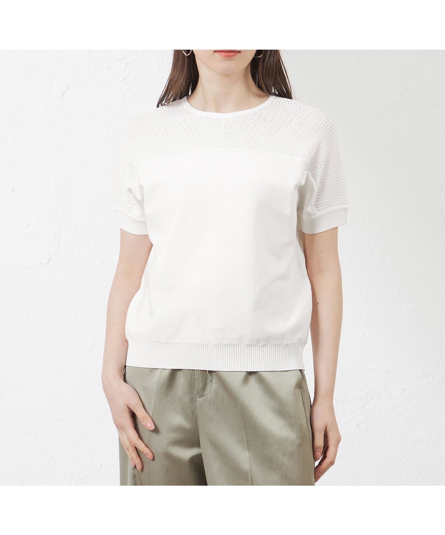 【アマカ/AMACA】のライトレーヨン2WAYプルオーバーニット インテリア・キッズ・メンズ・レディースファッション・服の通販 founy(ファニー) 　ファッション　Fashion　レディースファッション　Ladies' Fashion Online　トップス・カットソー　Tops/Tshirt　ニット　Knit Tops　プルオーバー　Pullover　アイレット　Eyelet　インディゴ　Indigo　ストレッチ　Stretch　ドレープ　Drape　フィット　Fit　無地　Plain Color　ホワイト|ID: prp329100004578434 ipo3291000000032645723